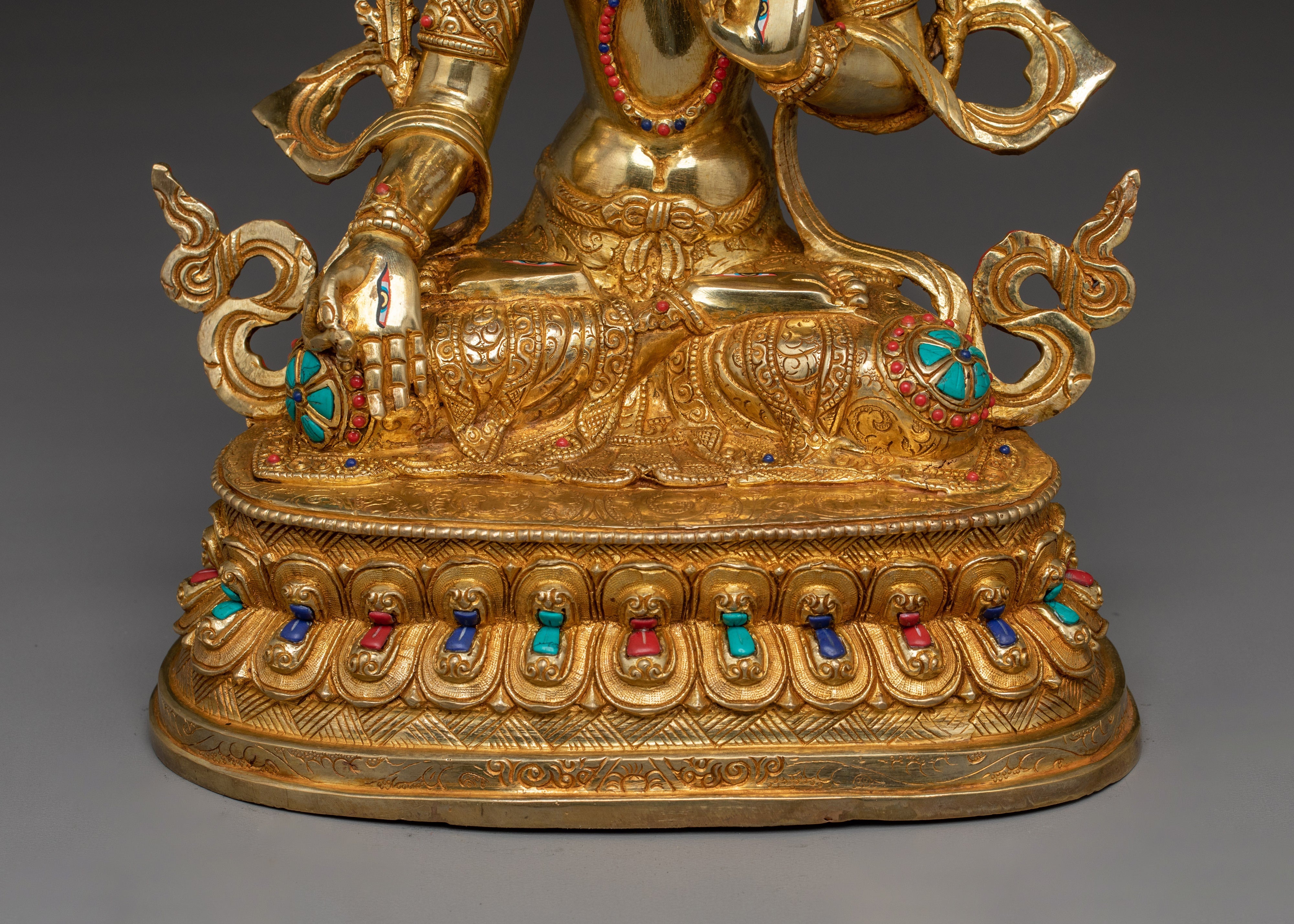 Peaceful Compassion Deity of White Tara | The Bodhisattva of Long Life