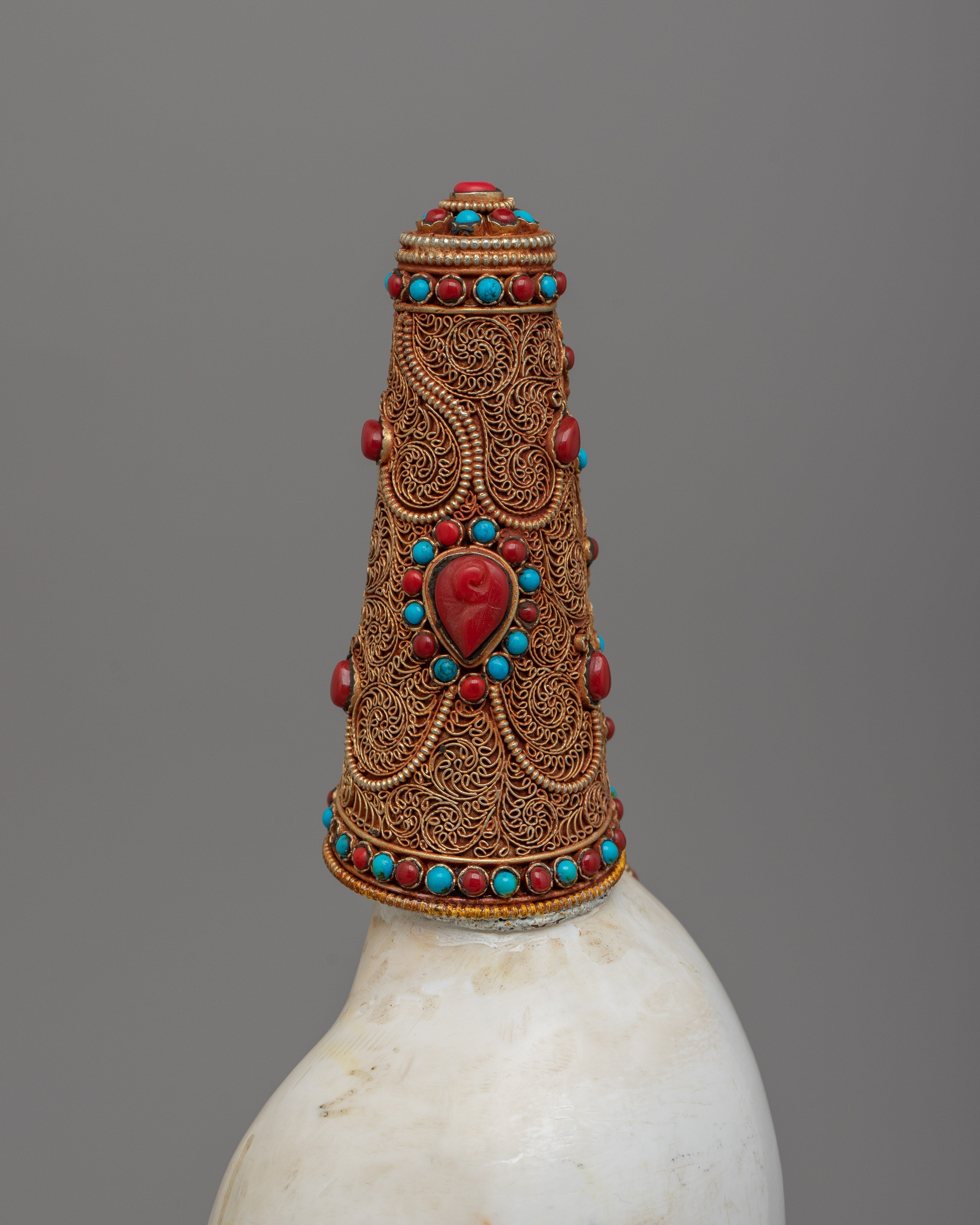Gold-Plated Ritual Conch Shell | A sacred Buddhist Artifact for Decor and Rituals