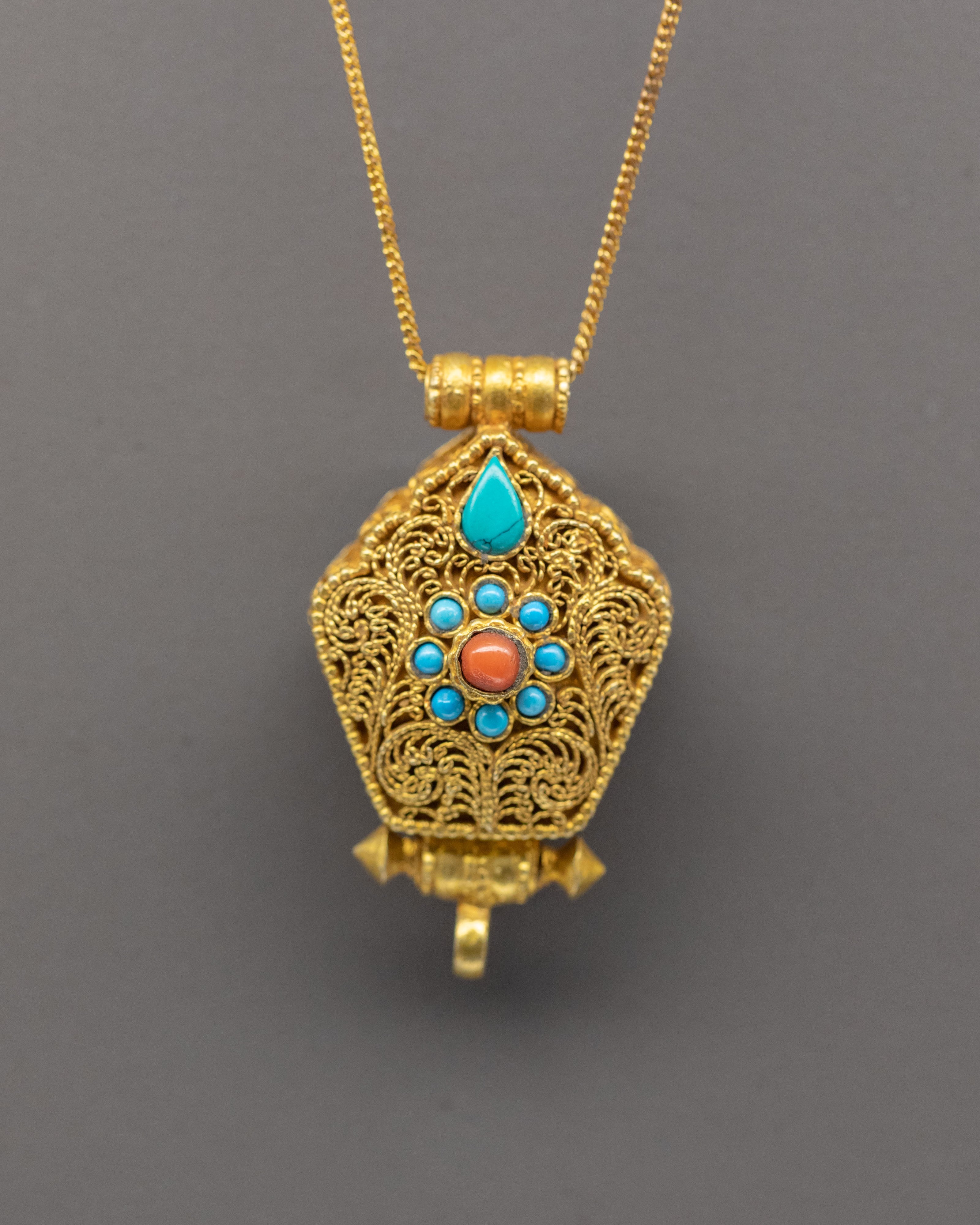 Ghau Box Locket