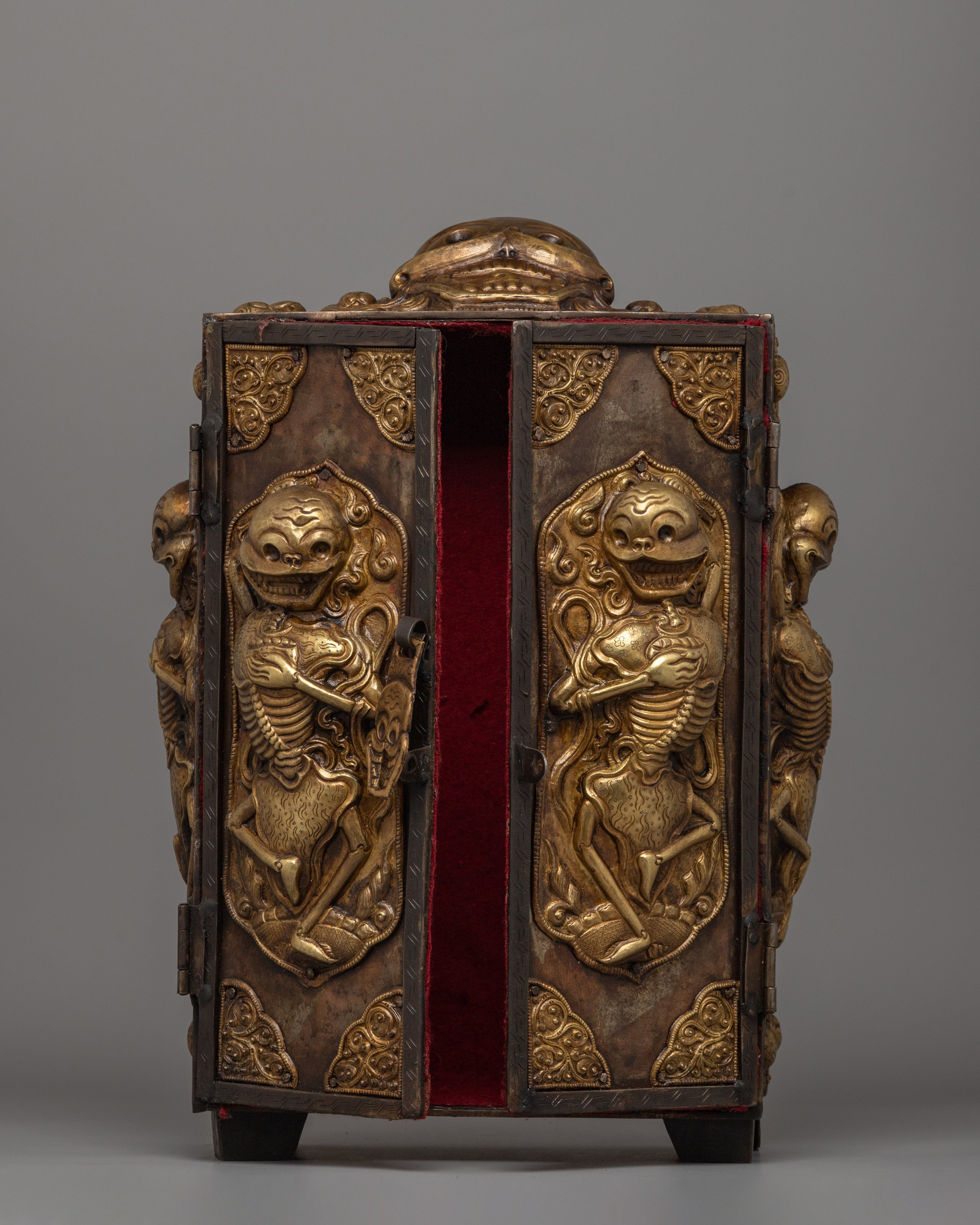 Large Spiritual Tibetan Ghau Box | Skull Themes Box