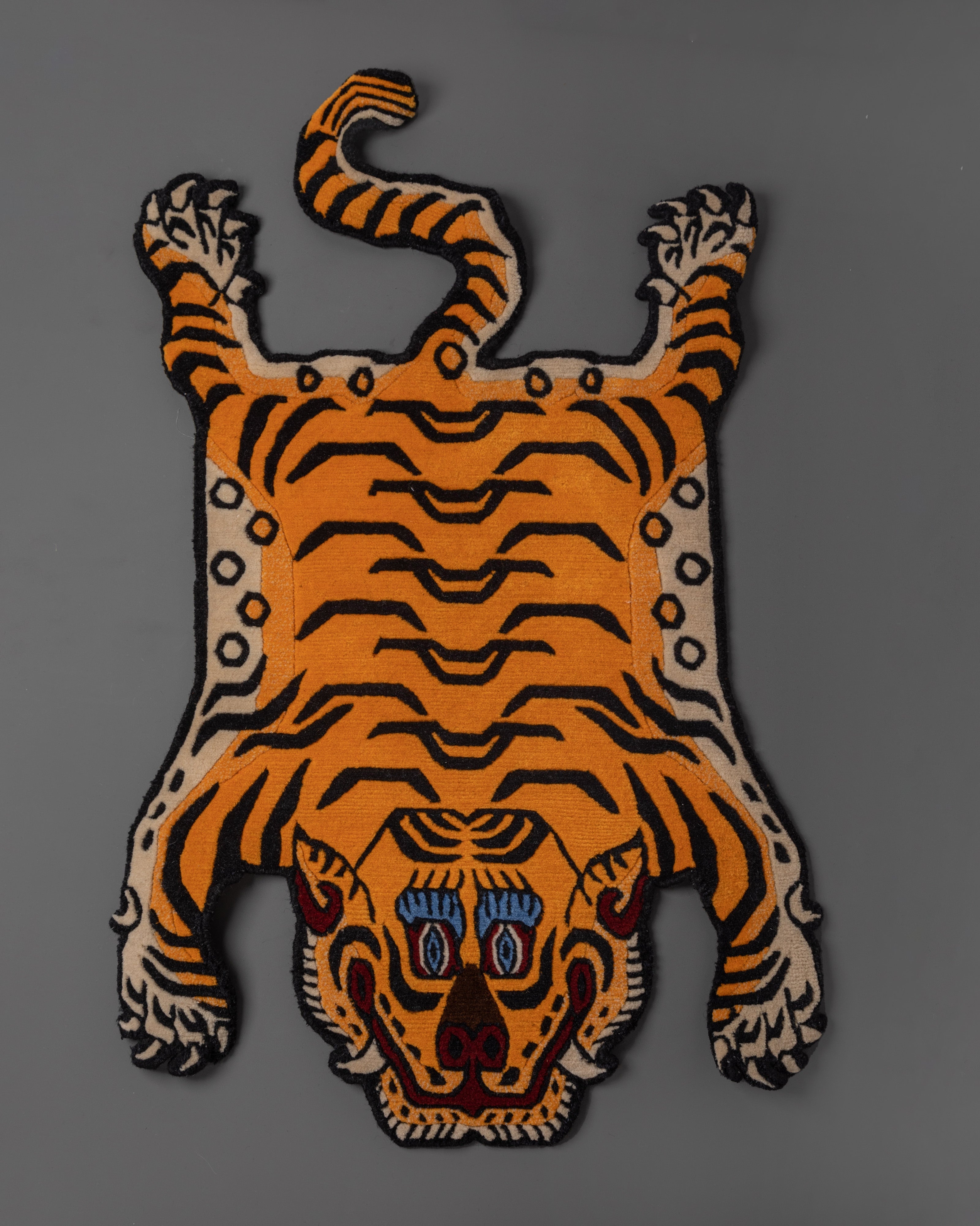hand-knotted-tiger-designed-rug