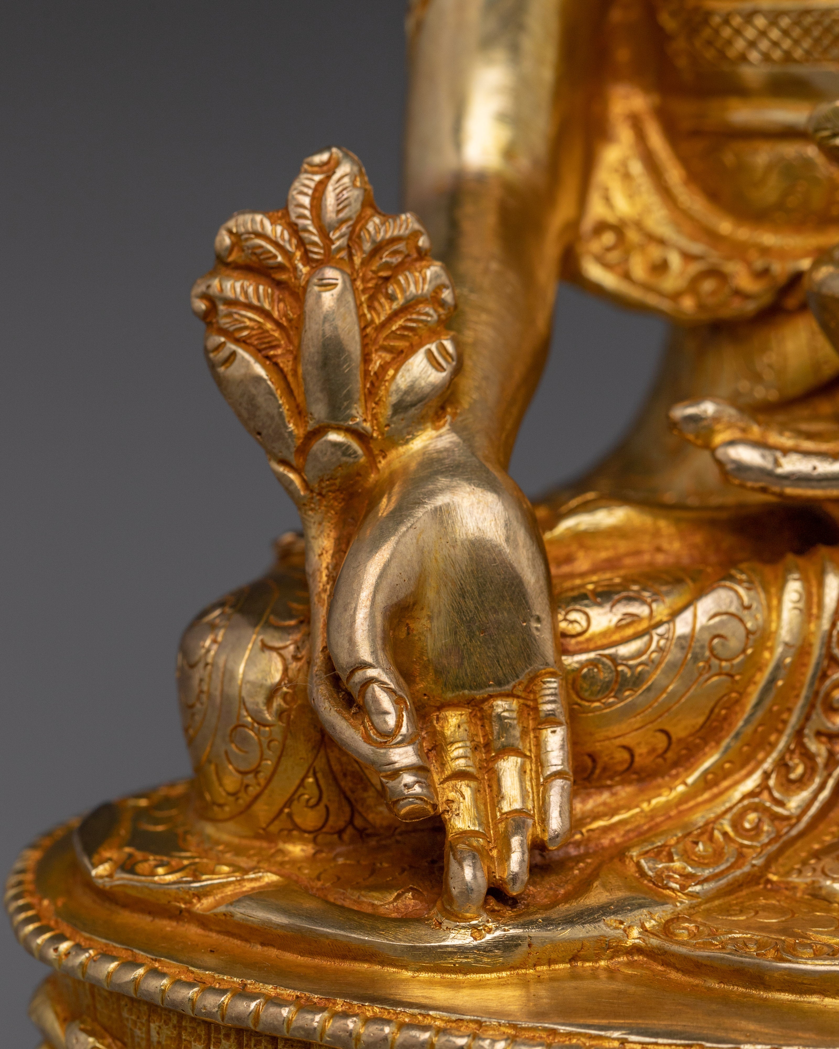 Himalayan Medicine Buddha Decor Statue | Bhaiṣajyaguru Artwork