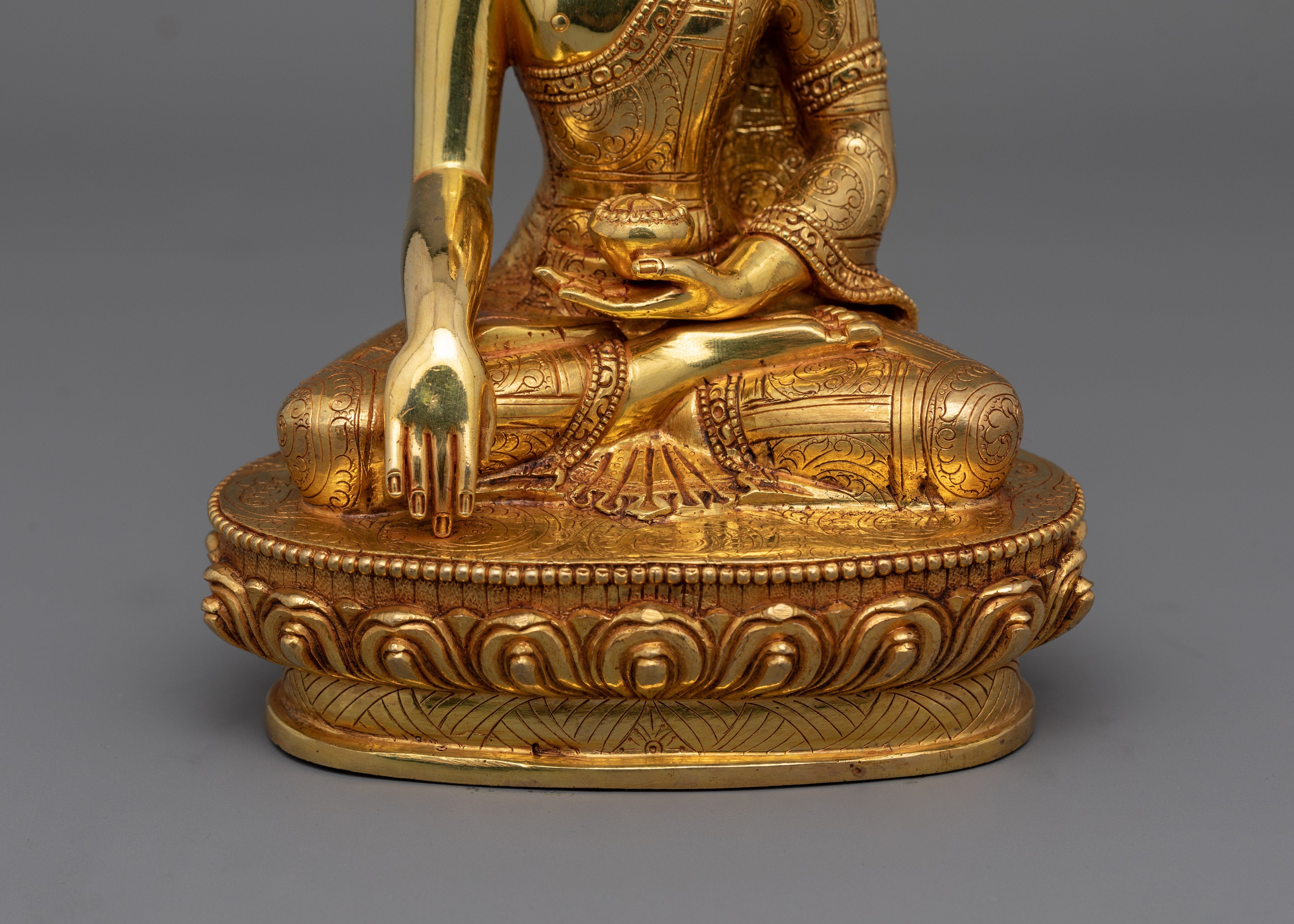 8.7 Inch Tibetan Buddhist Figure Shakyamuni | Dharma Teacher Artwork