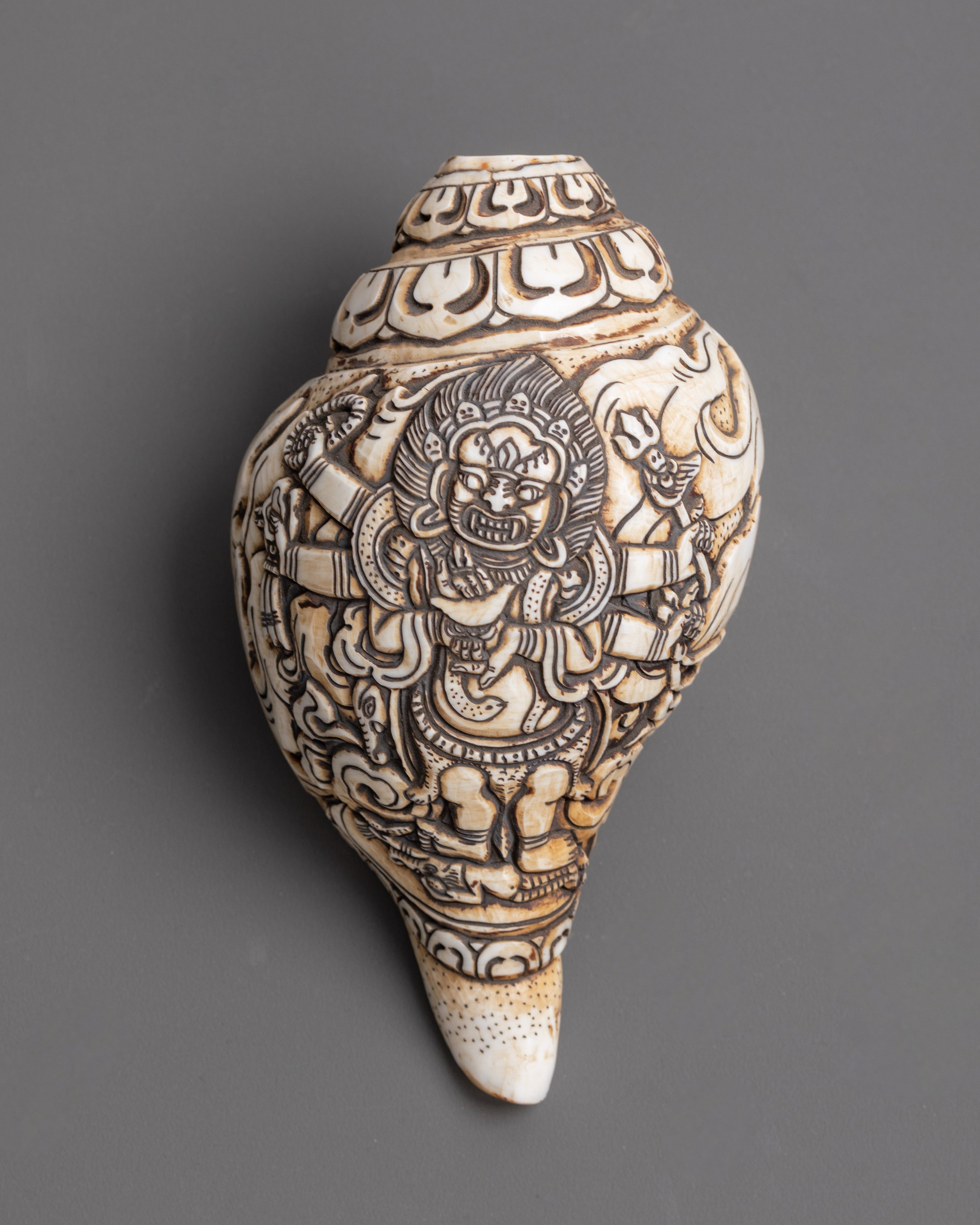 hand-craved-six-armed-mahakala-conch