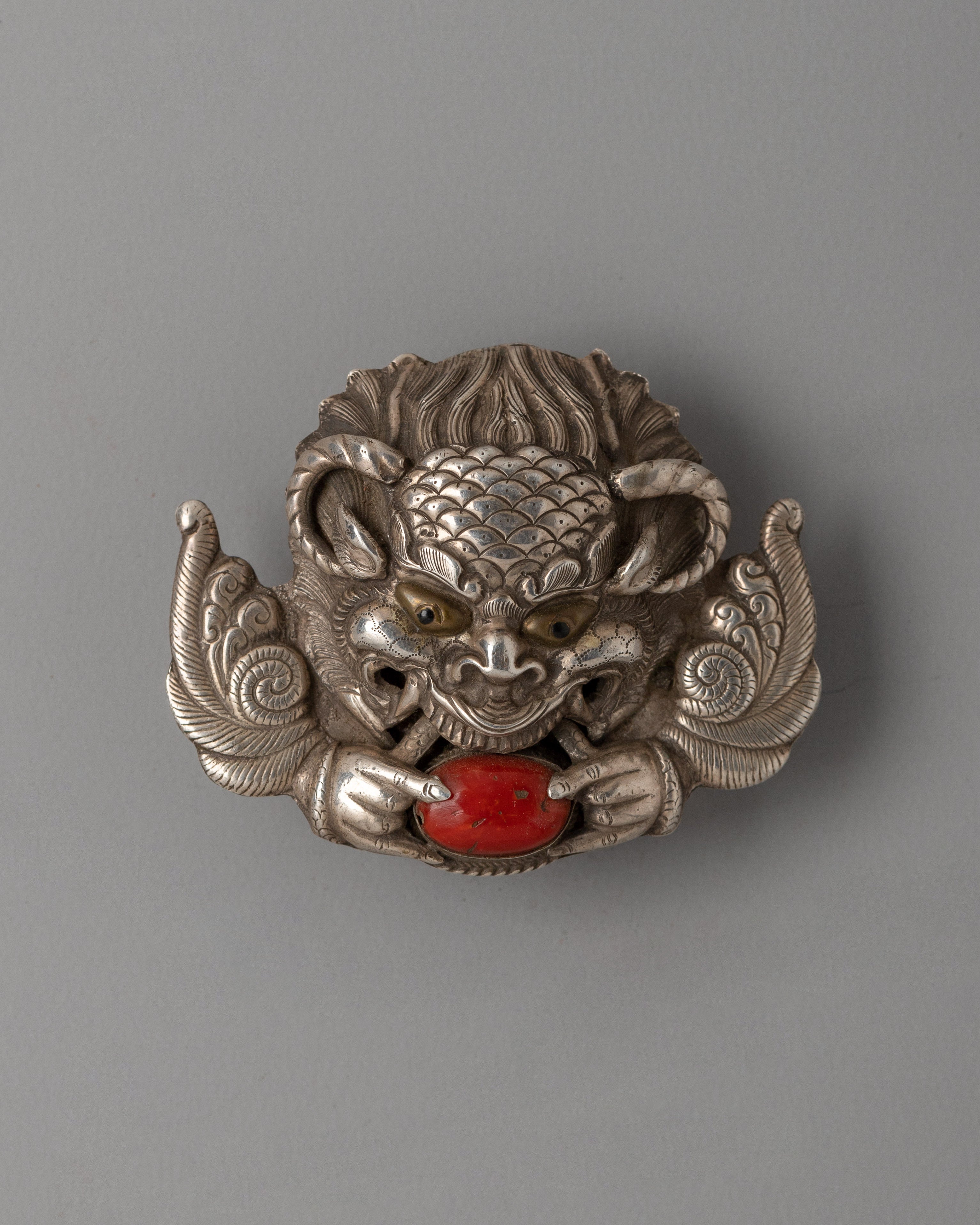 silver-plated-belt-buckle