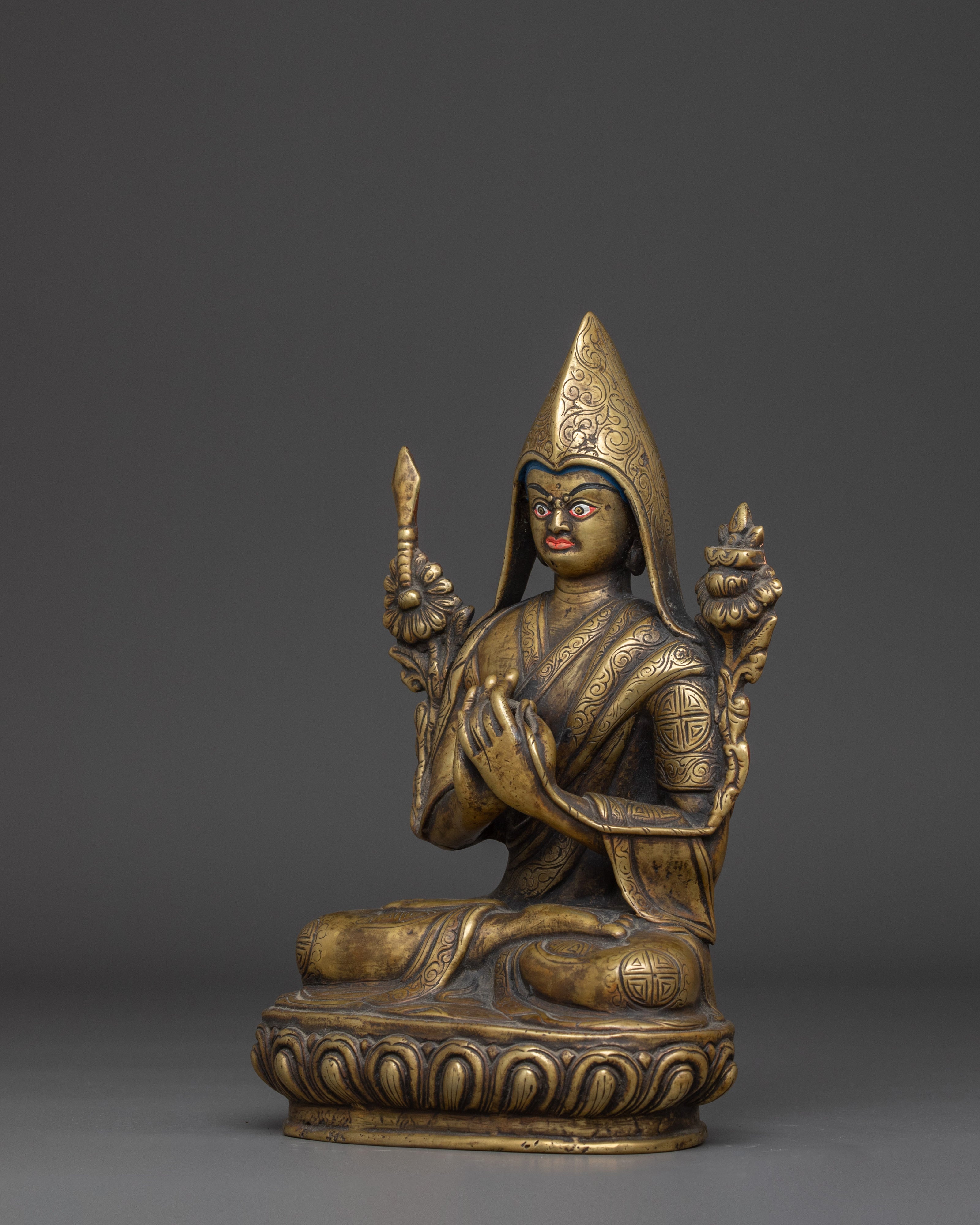Buddhist Master Tsongkhapa Statue | Philosopher and Spiritual Teacher