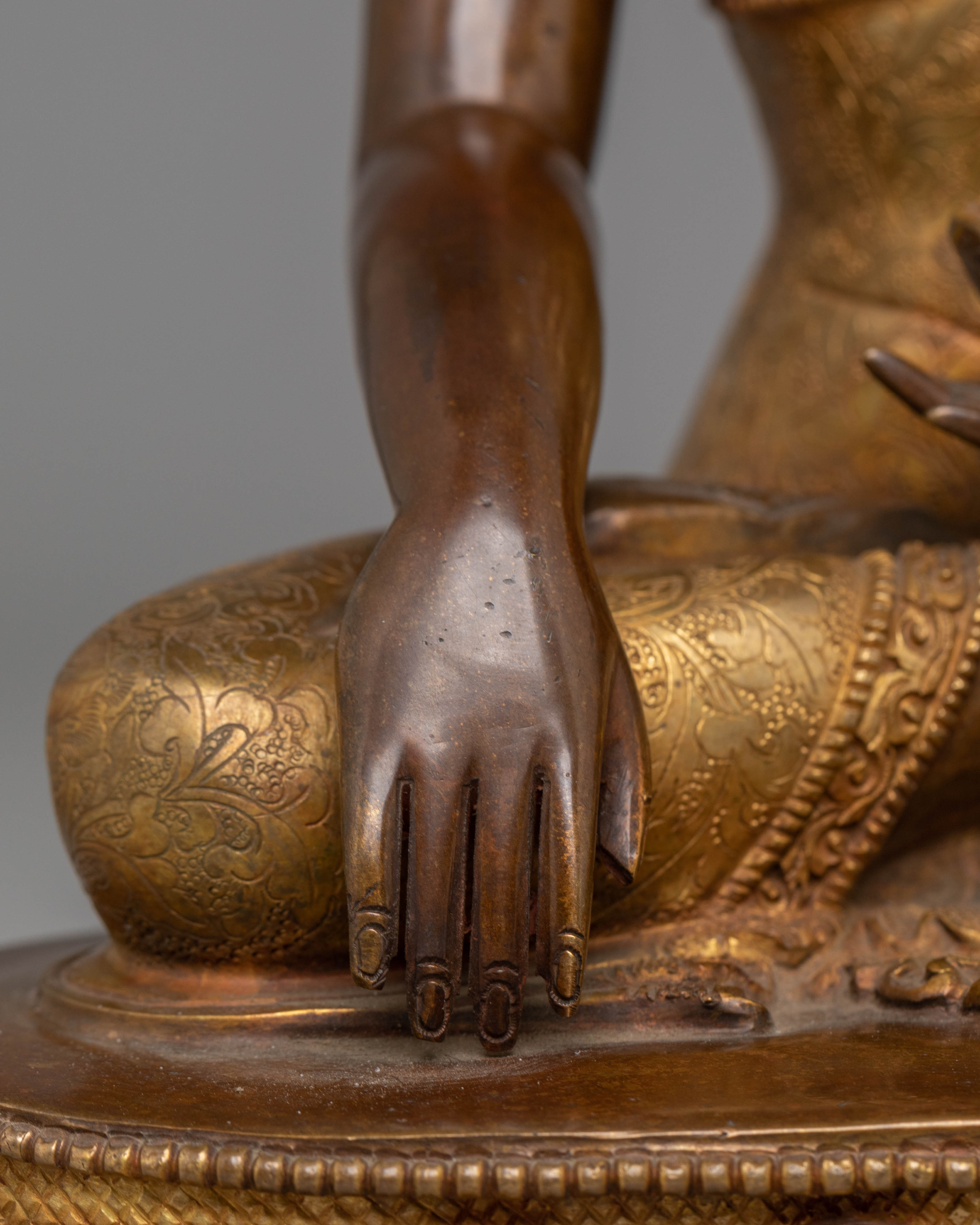 Shakyamuni Buddha Statue of Knowledge and Wisdom