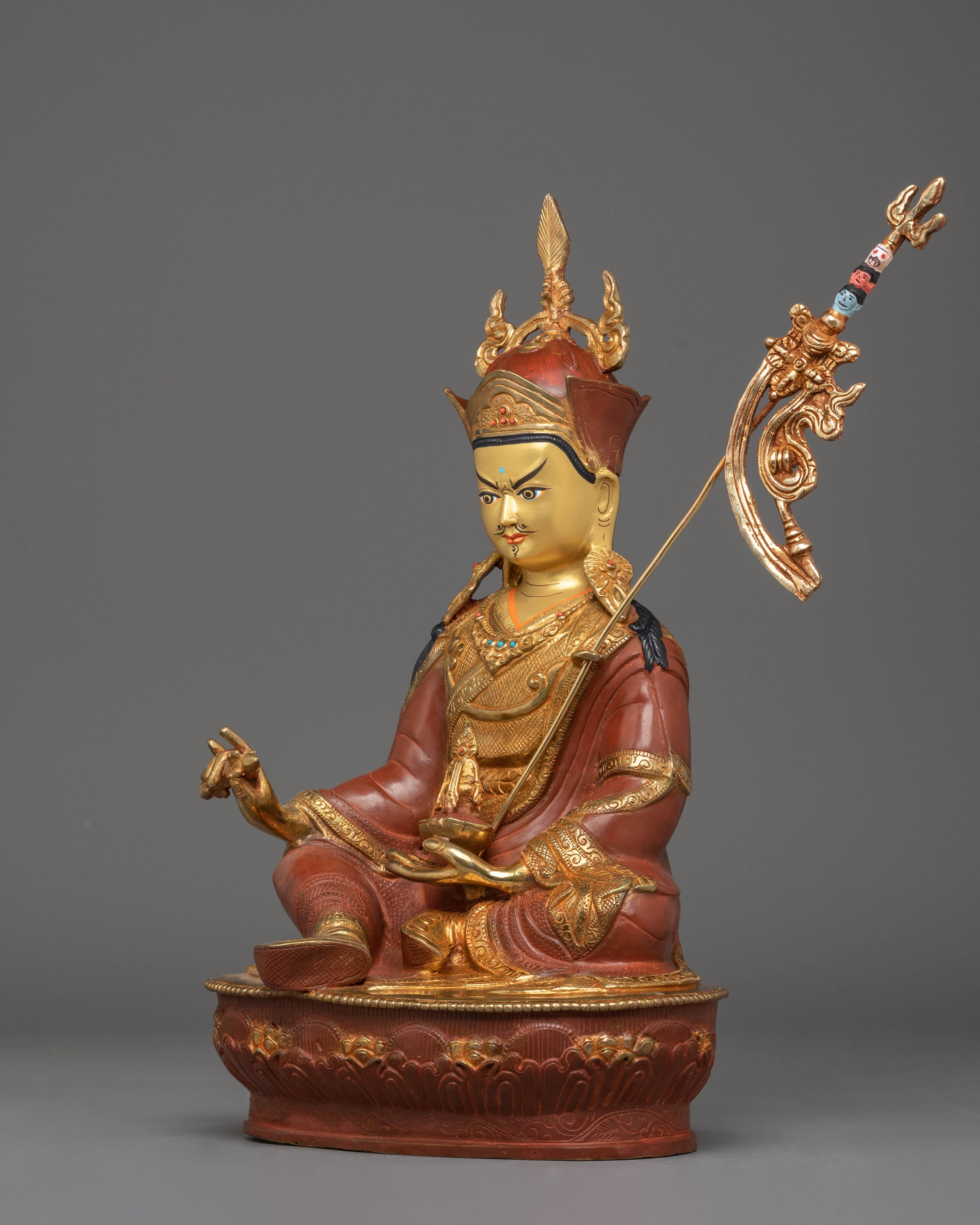 Guru Gyalpo Golden Statue | The Precious Master