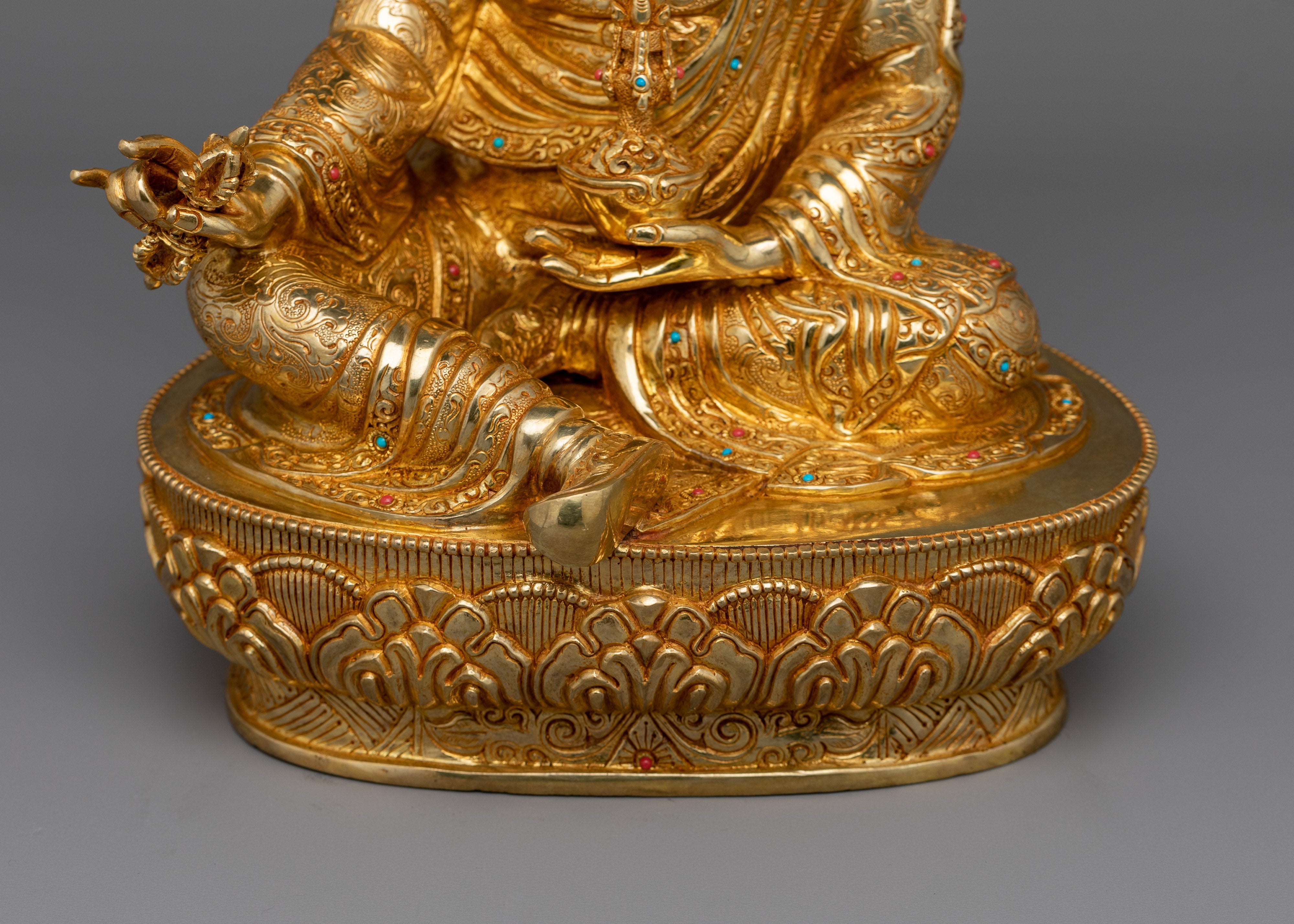 Lotus Born Guru Rinpoche Buddha Statue | Founder of Tibetan Buddhism