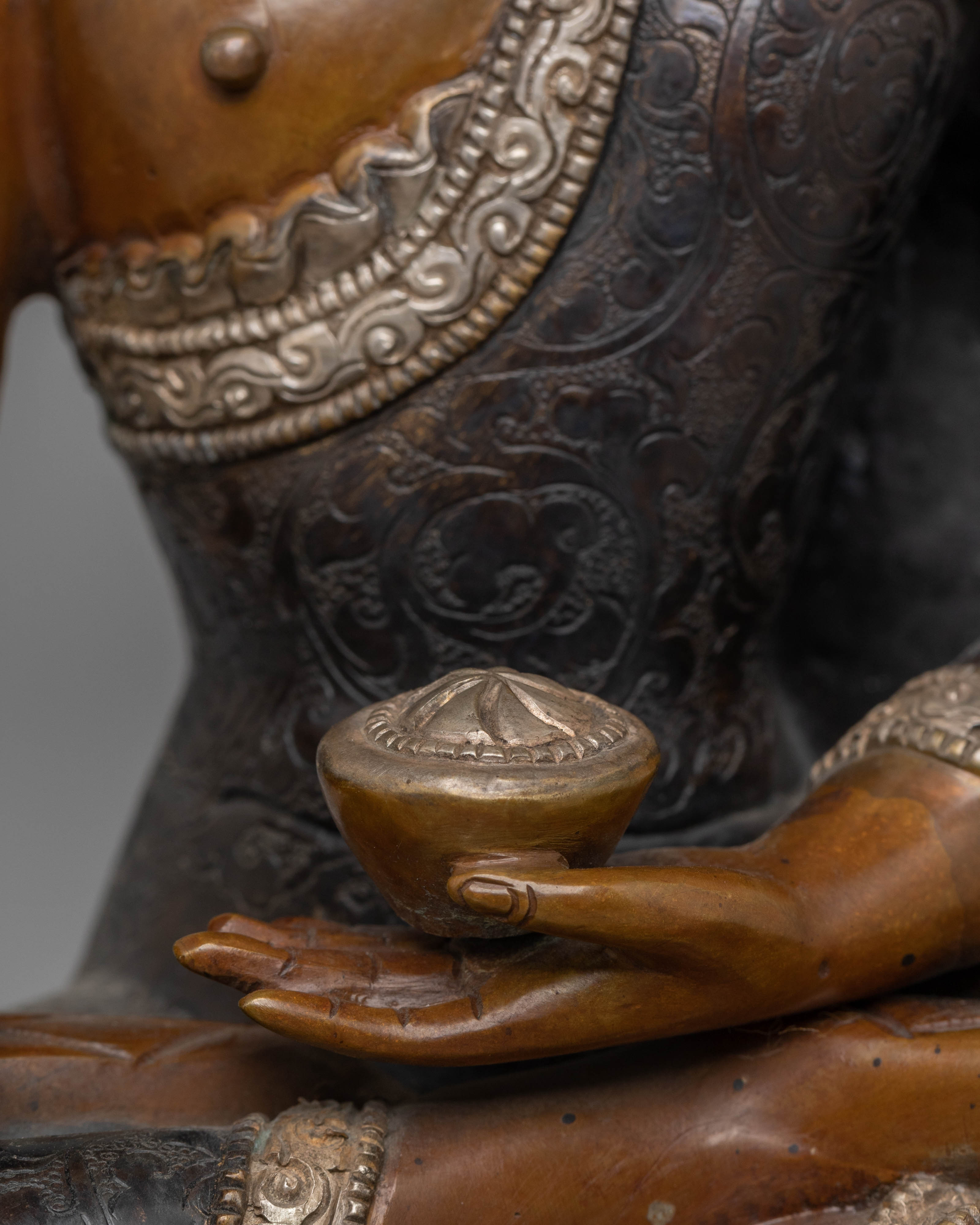 Gautam Buddha Statue : Teacher of Dharma