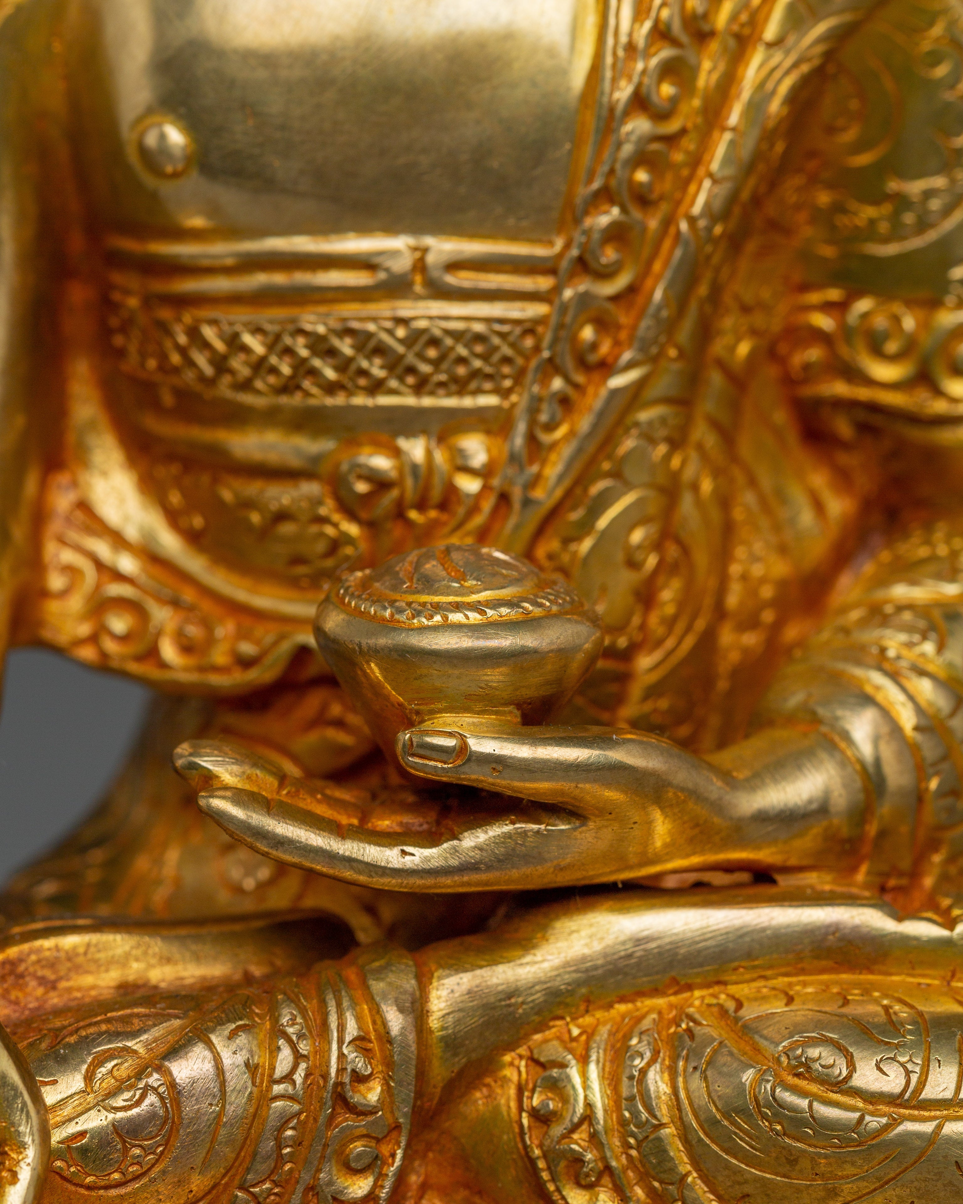 24K Gold Gilded Buddha Shakyamuni Artwork | Founder of the Buddhist Path