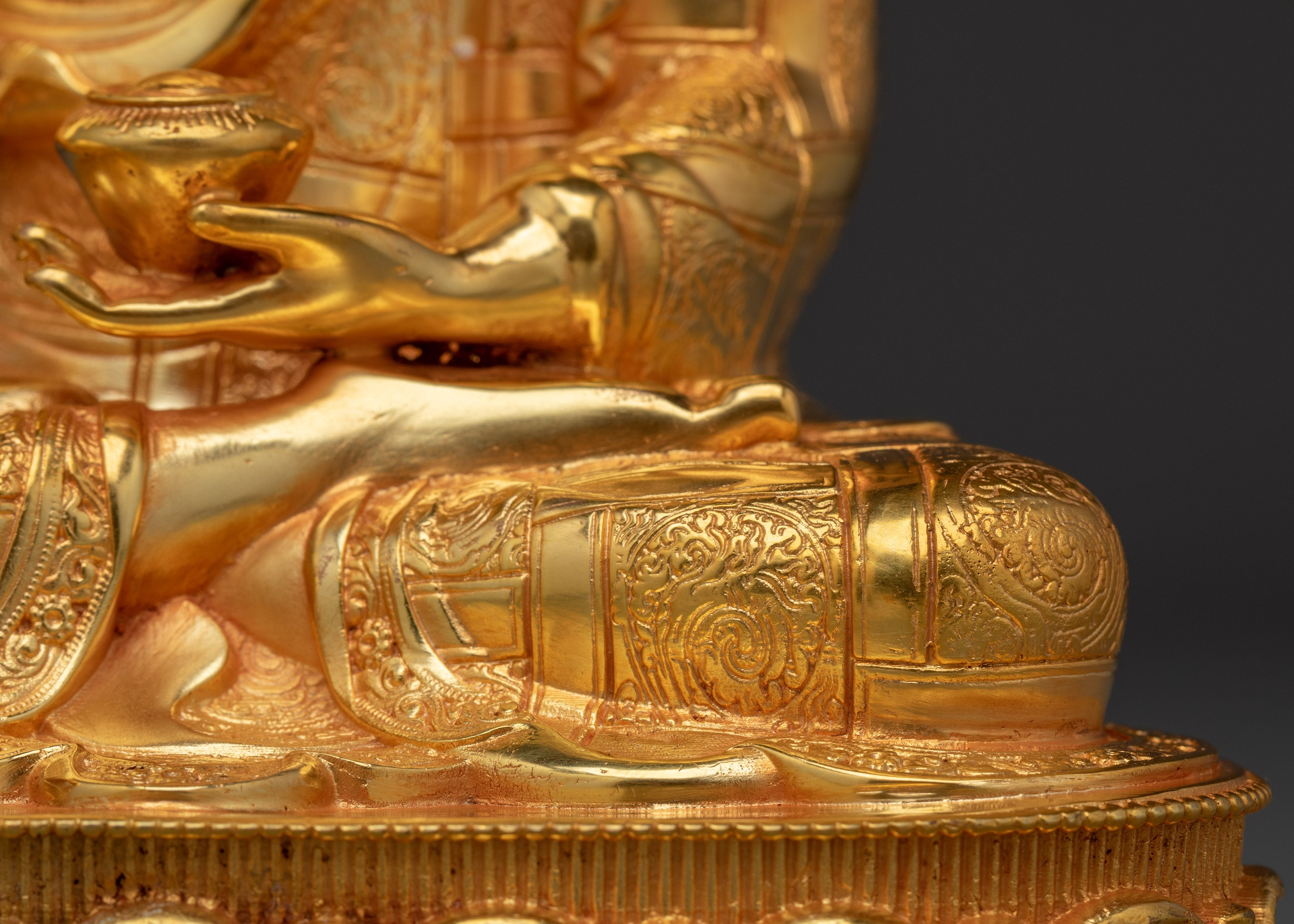 Enlightenment Figurine of Shakyamuni Buddha | Dharma teacher