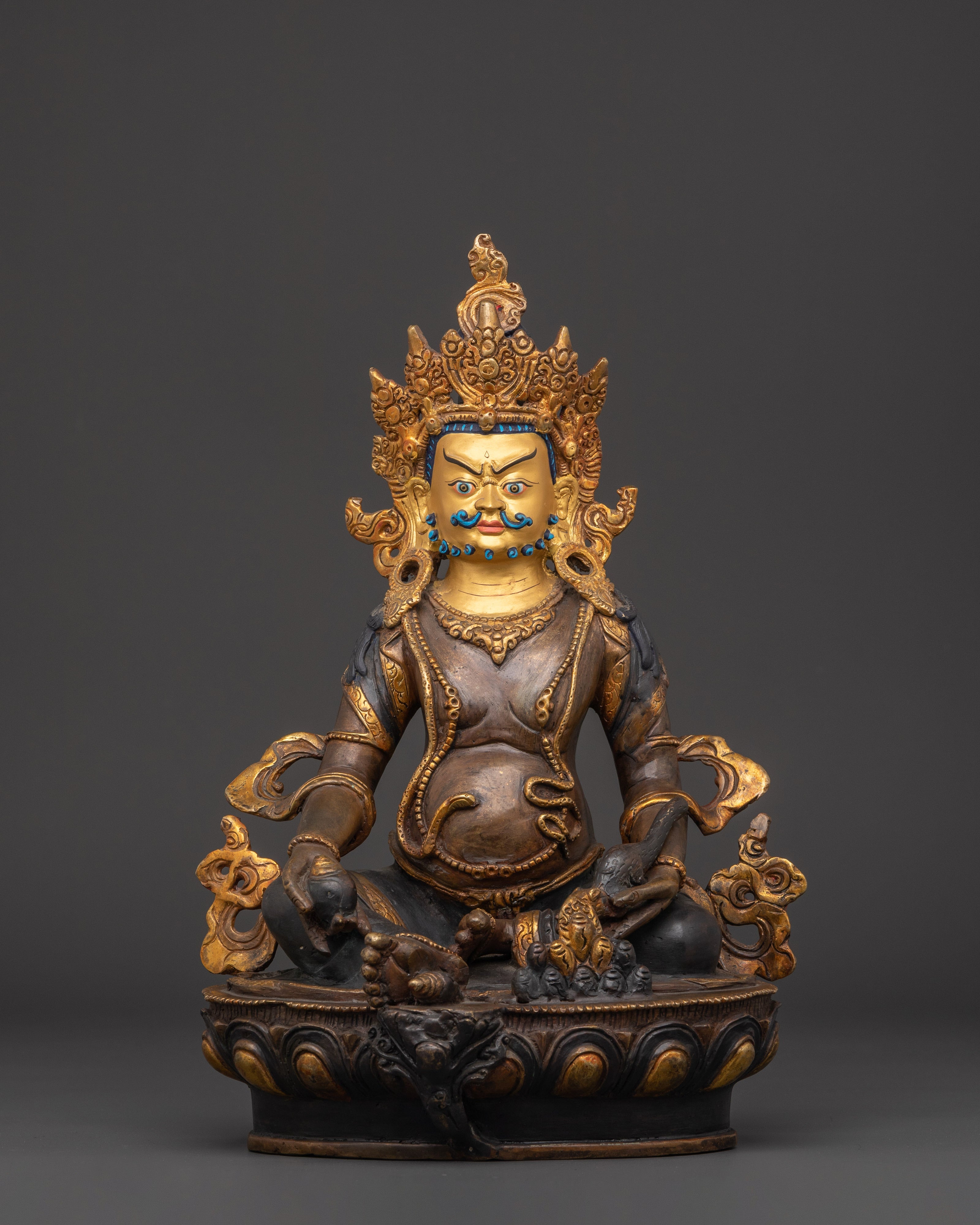 Rich Fortune Dzambhala Statue