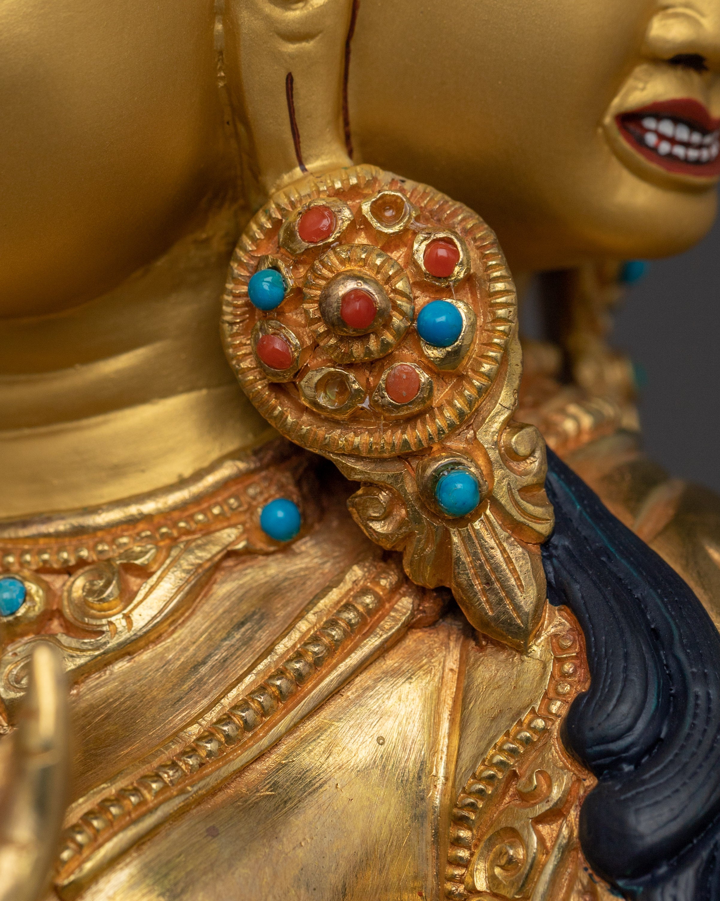 Statue of Namgyalma | Also known as Ushnishavijaya