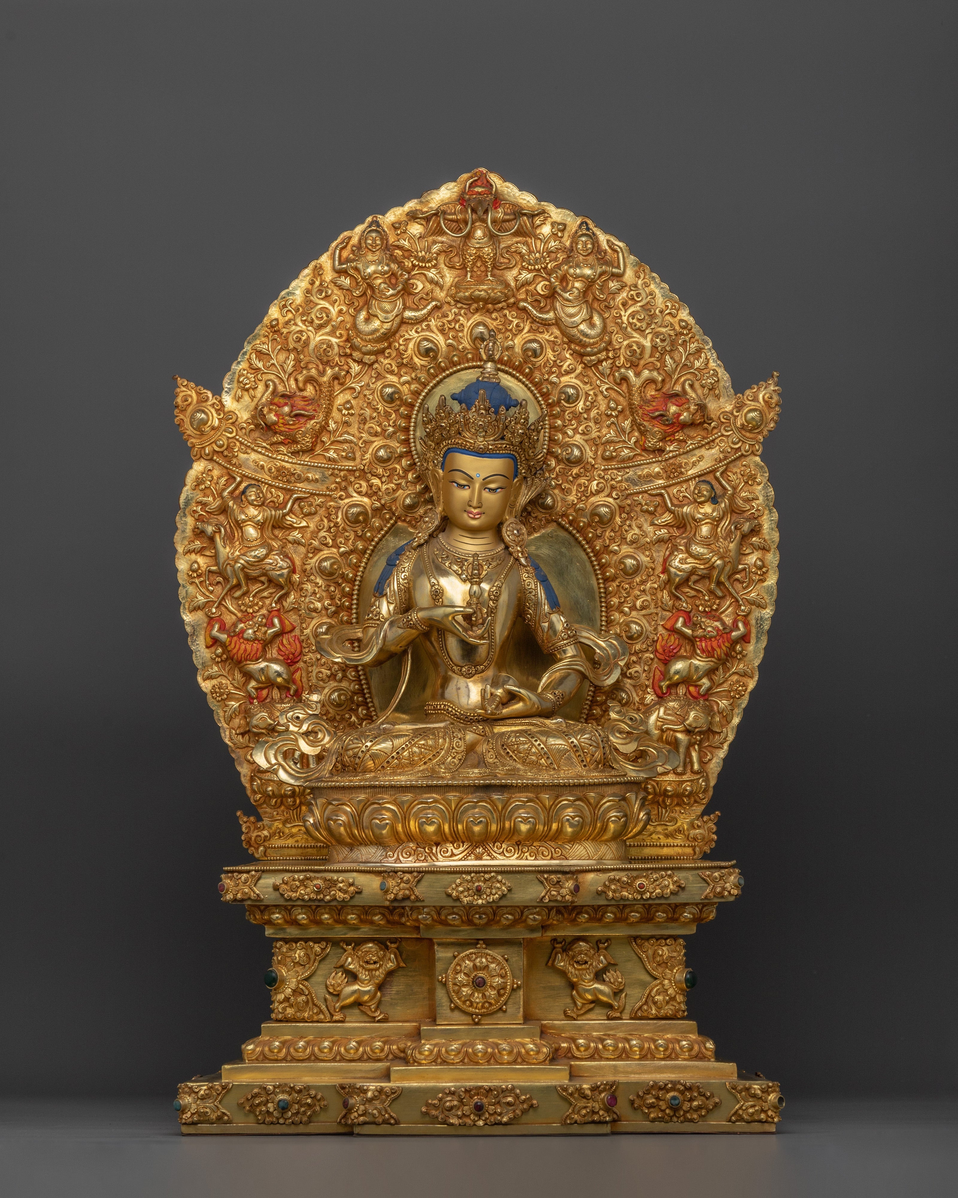 vajrasattva-with-throne
