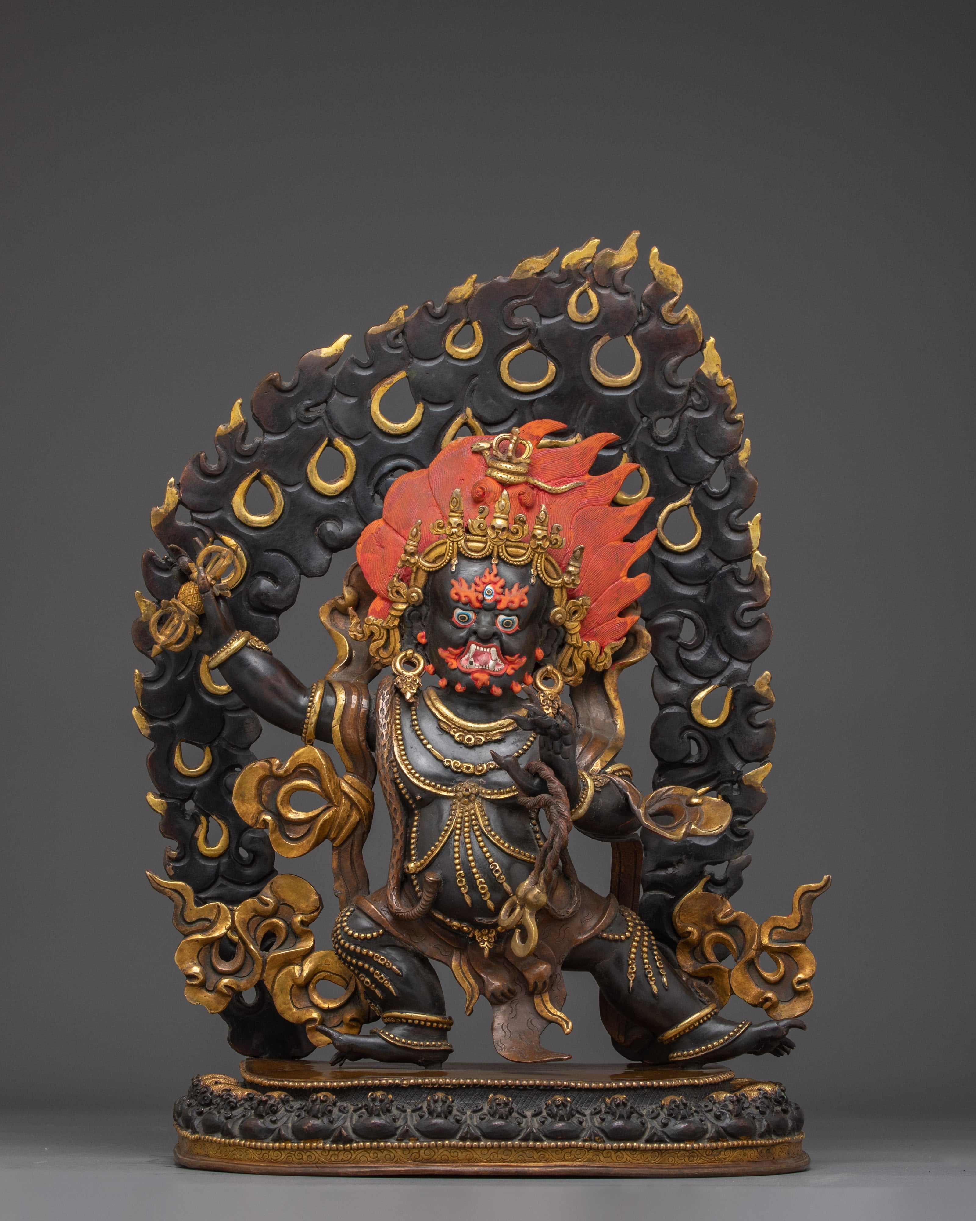 guardian-of-the-dharma-vajrapani