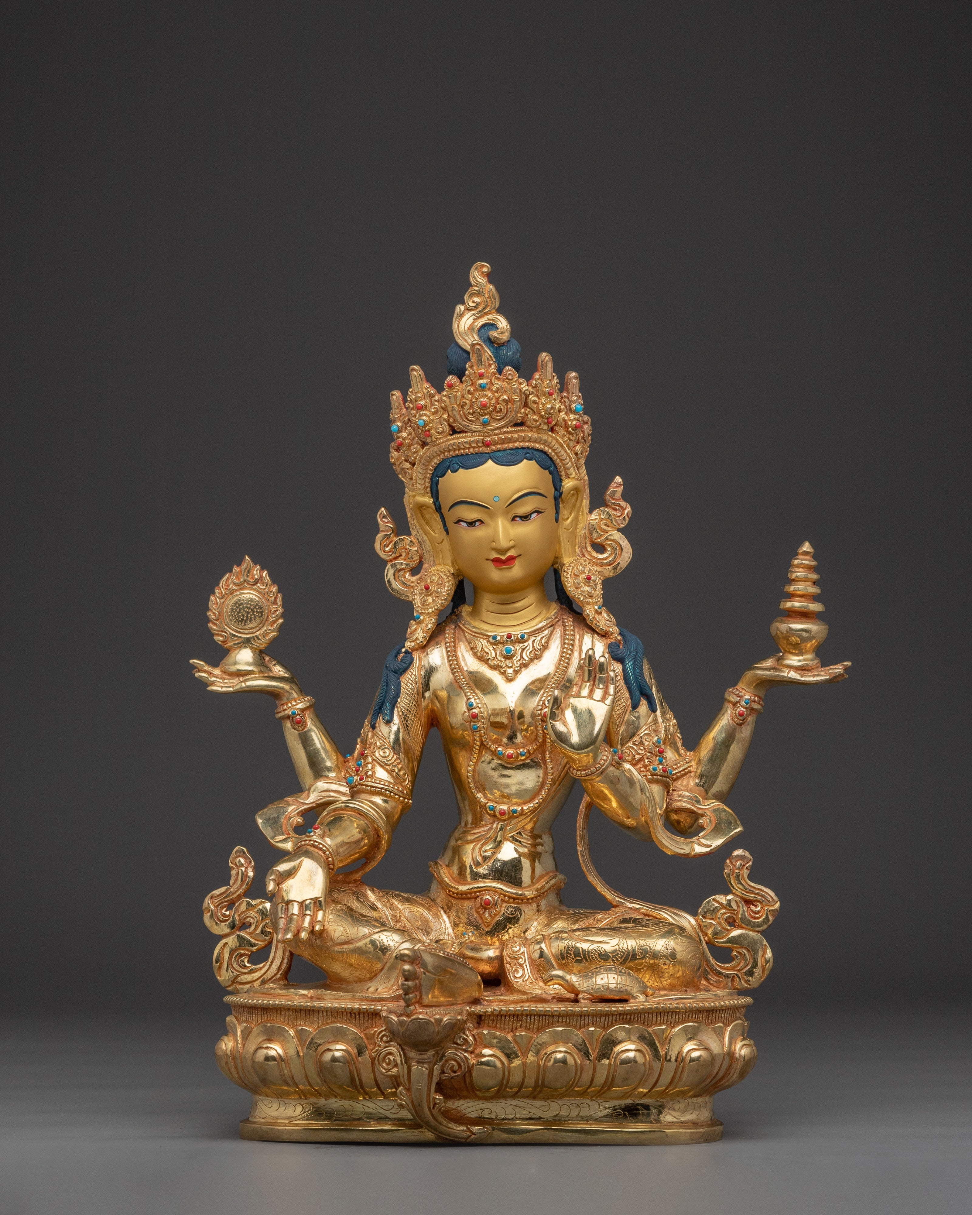laxmi-devi-golden-statue