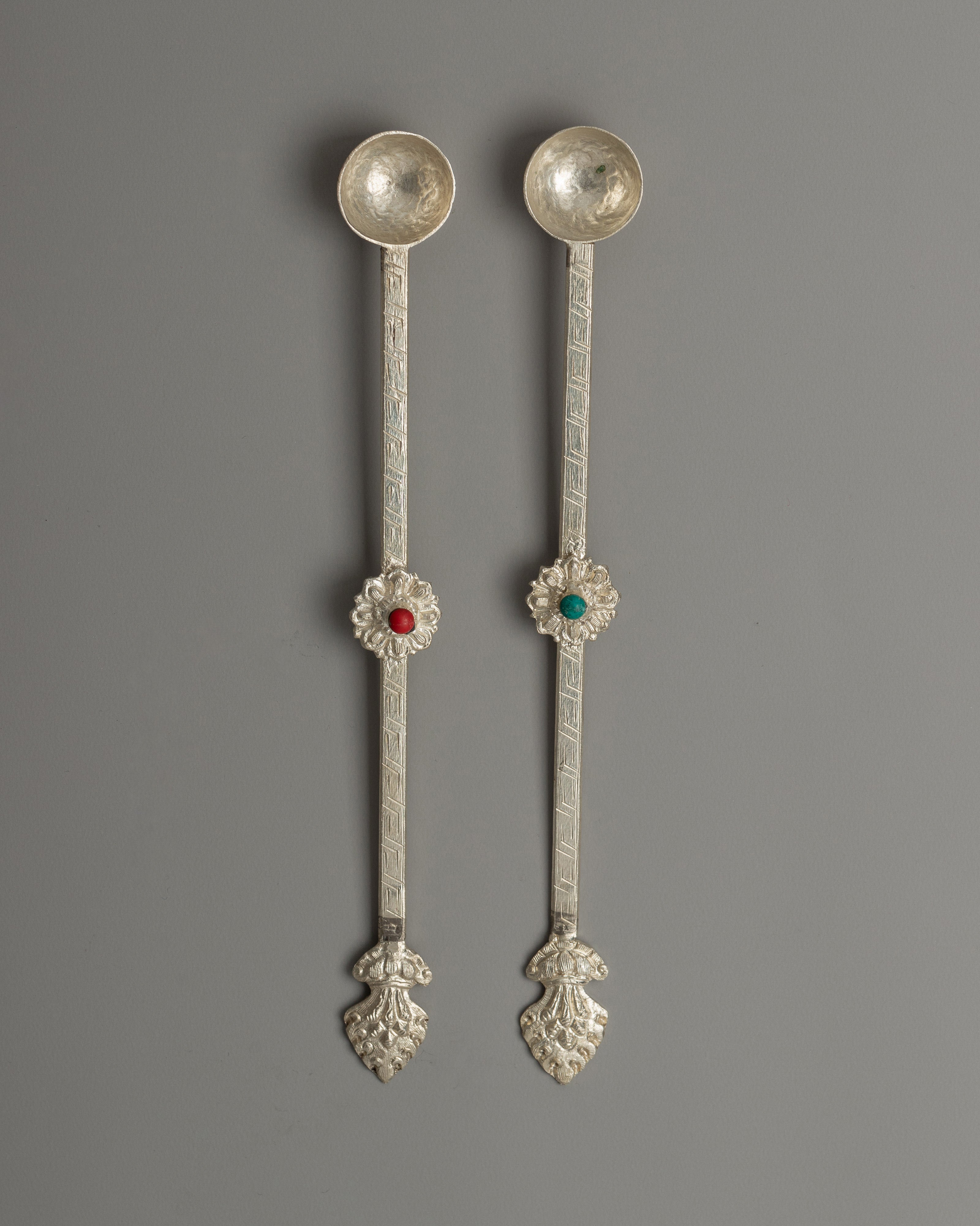 altar-silver-plated-spoon-set
