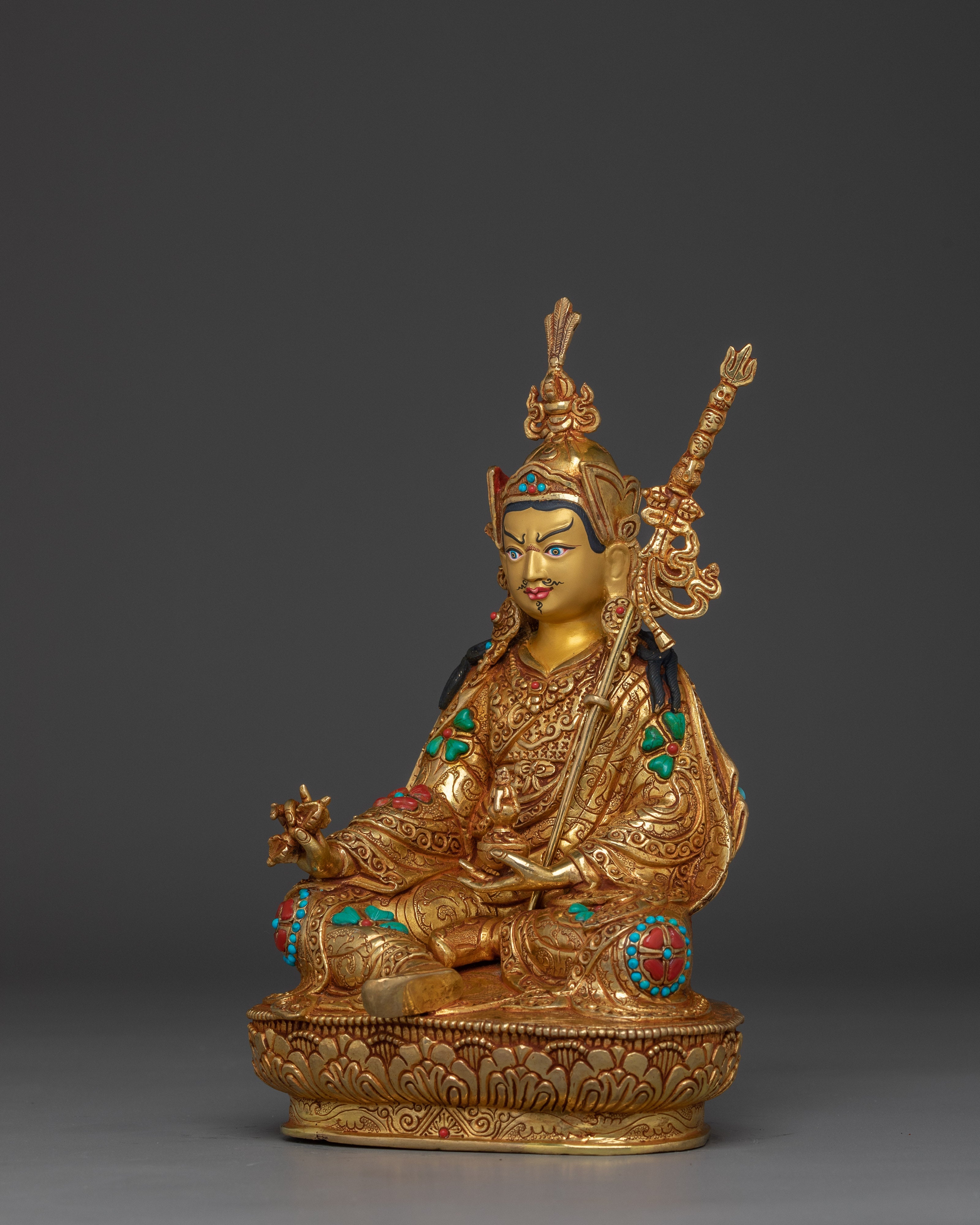 Radiant Guru Rinpoche Statue | Himalayan Padmasambhava Artwork