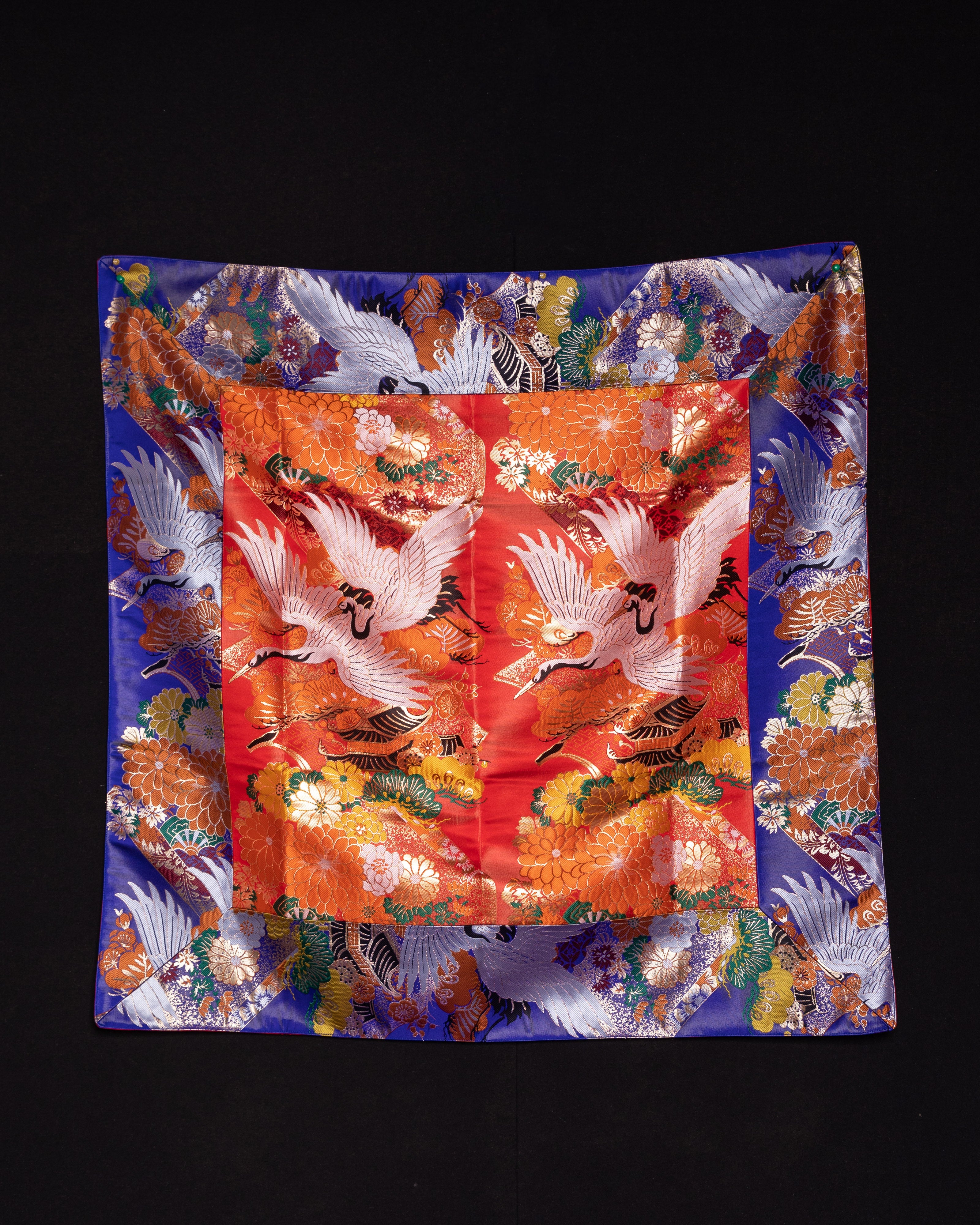 Table cloth for Home Decor | Living and Dining Spaces