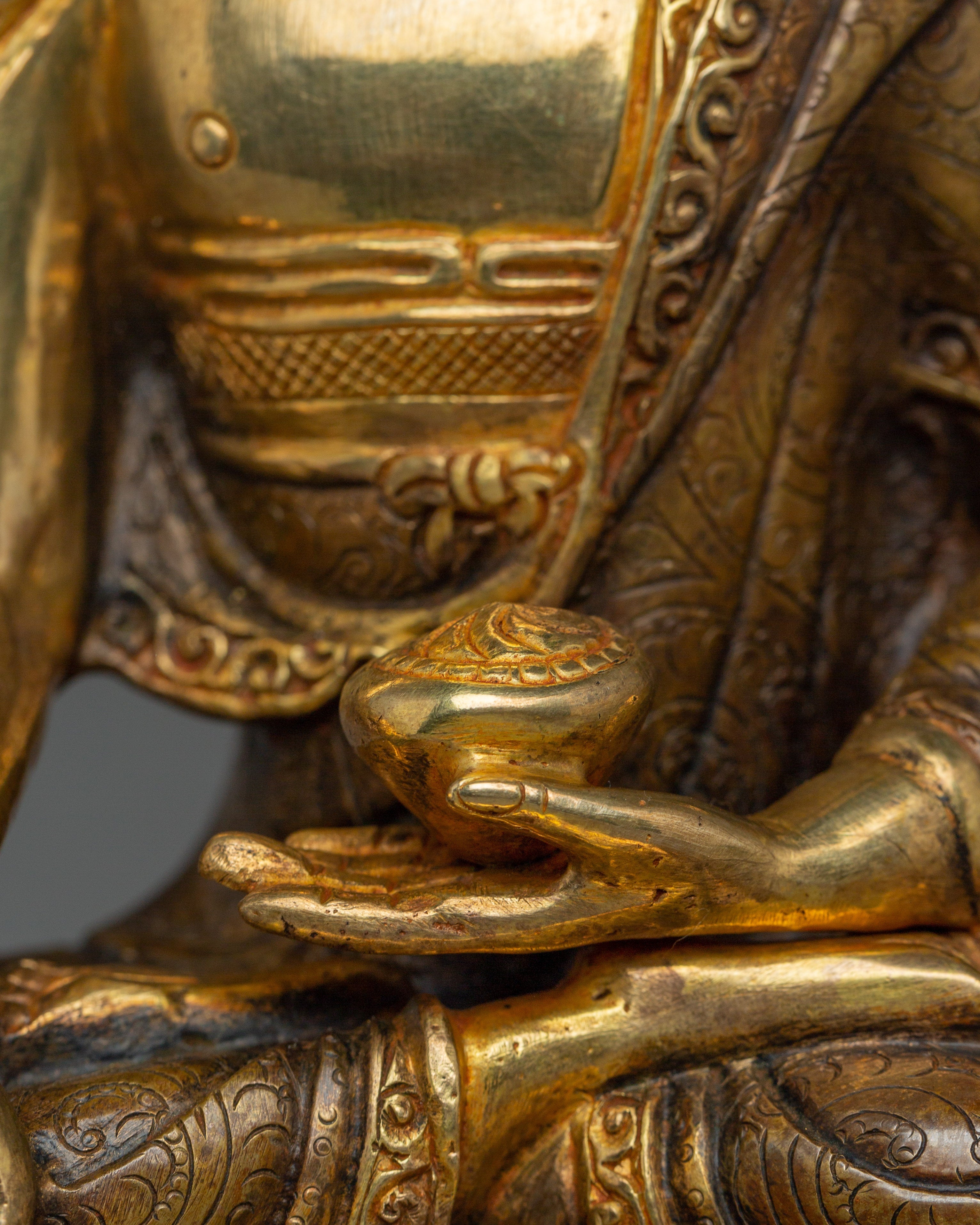 Tranquil Gautama Buddha Artwork | The Founder of Buddhism