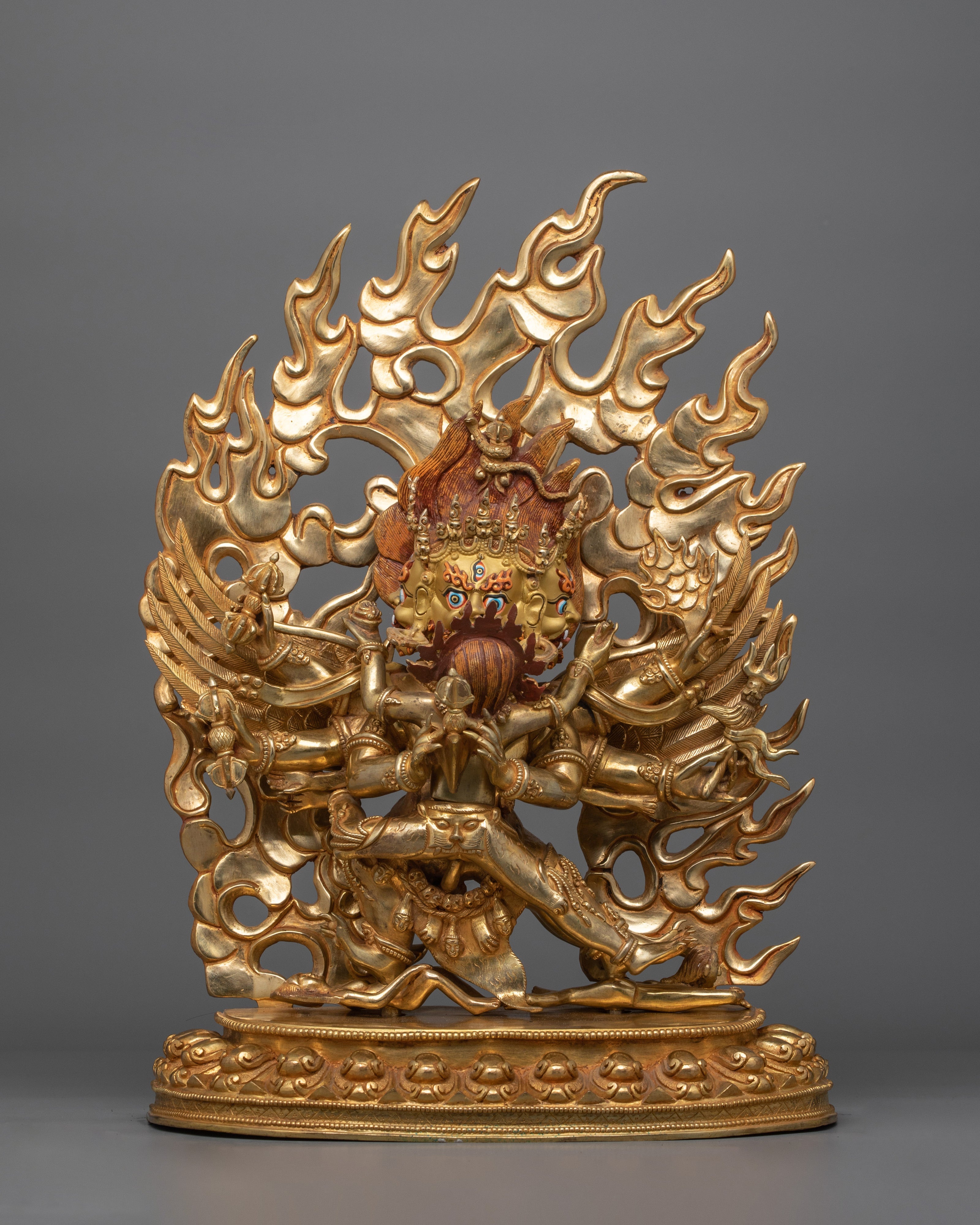 phurba-deity-vajrakilaya-sculpture