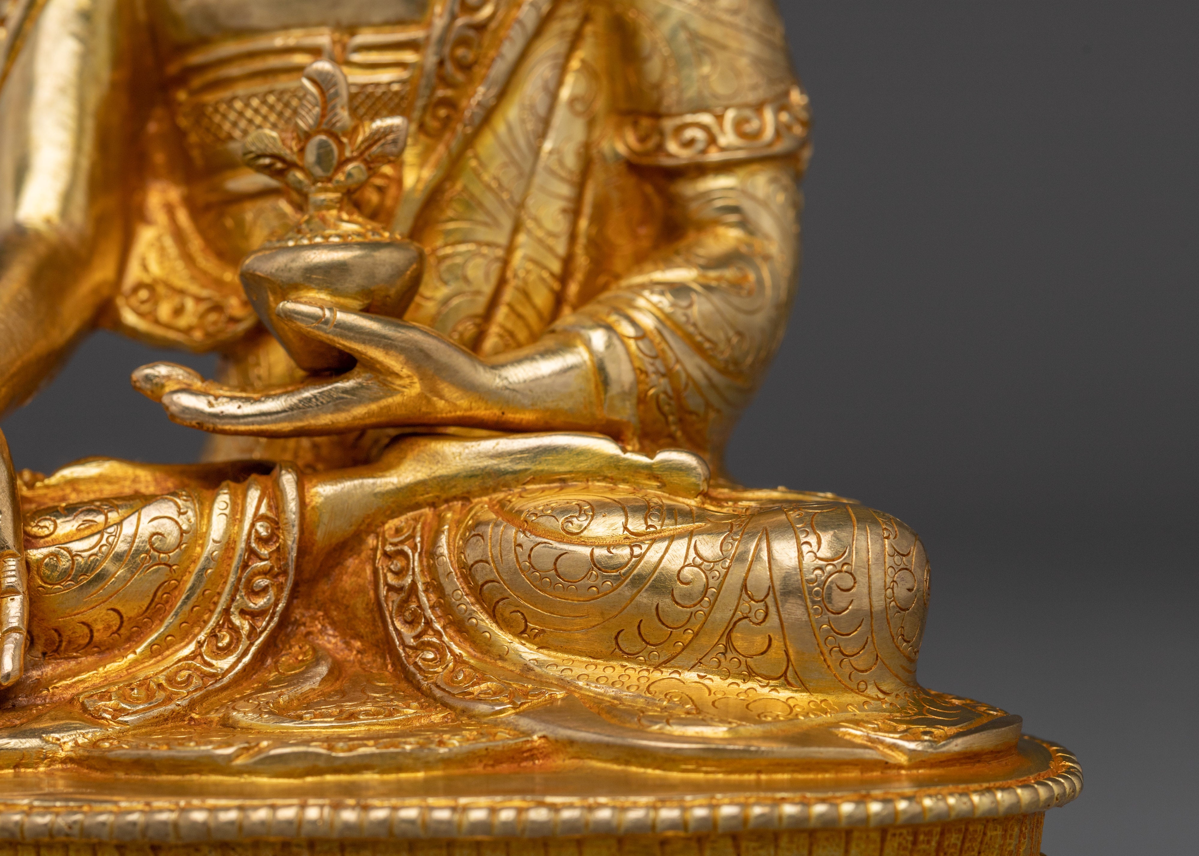 Himalayan Medicine Buddha Decor Statue | Bhaiṣajyaguru Artwork