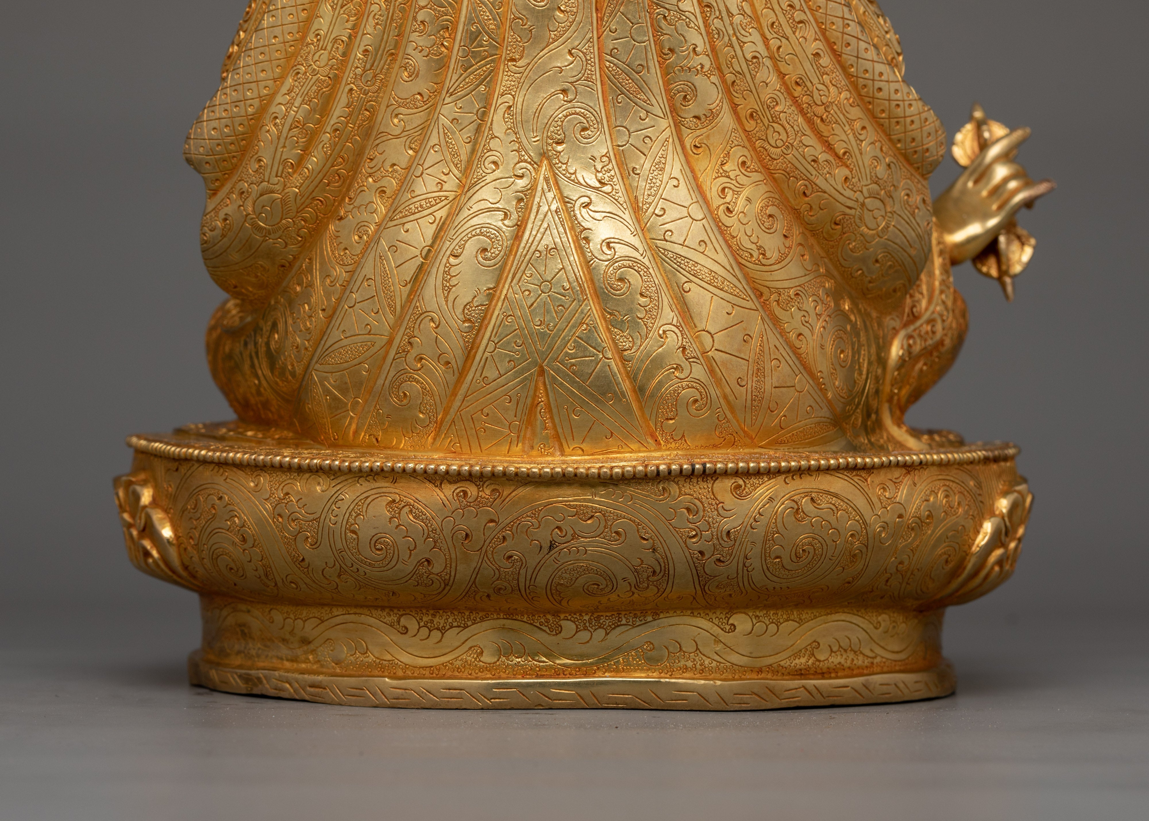 Tibetan Buddhism Guru Rinpoche Tantric Master Statue | Himalayan Buddhist Art of Nepal