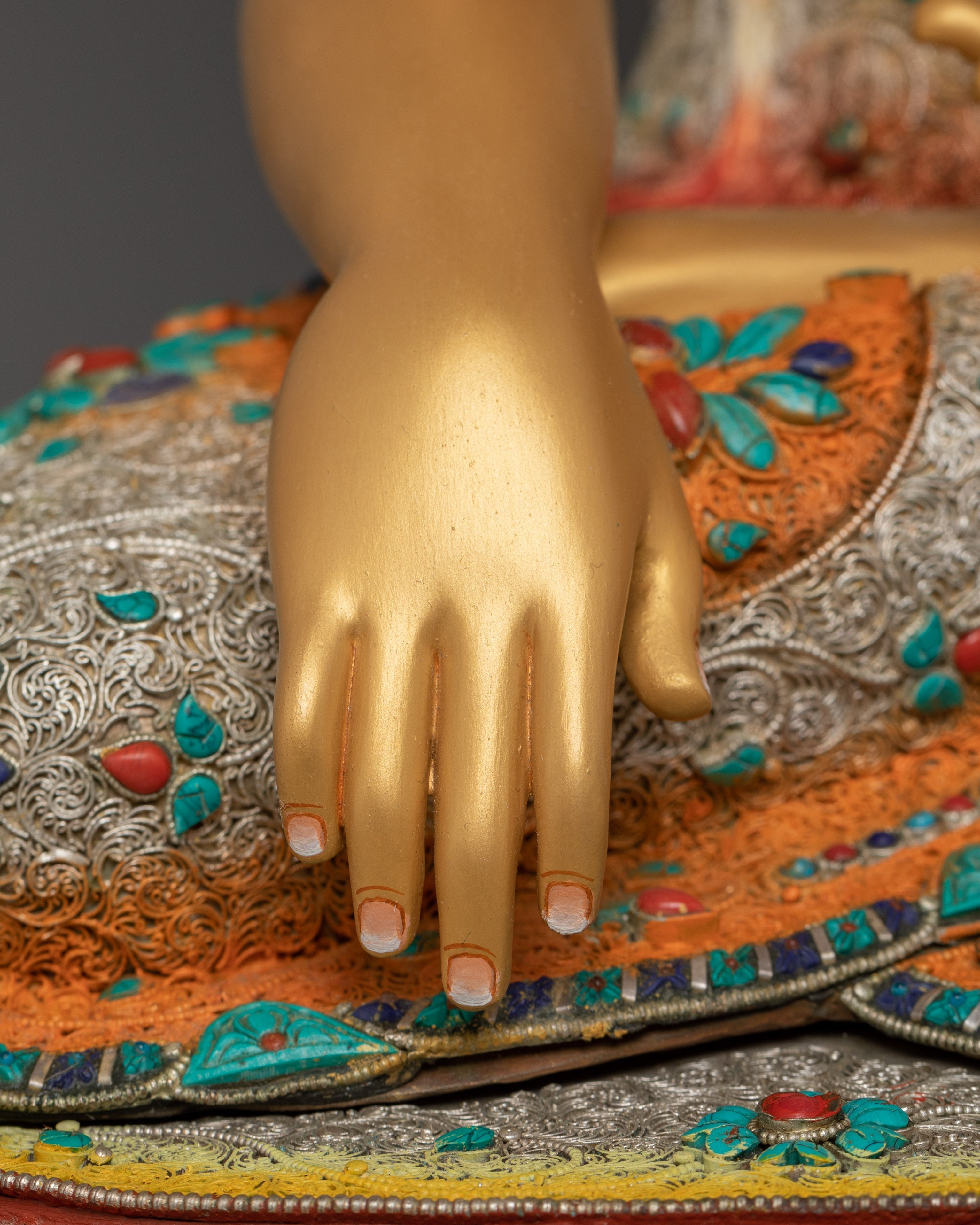 Royal Shakyamuni Buddha with Beautiful Crown | Divine Wisdom Symbol