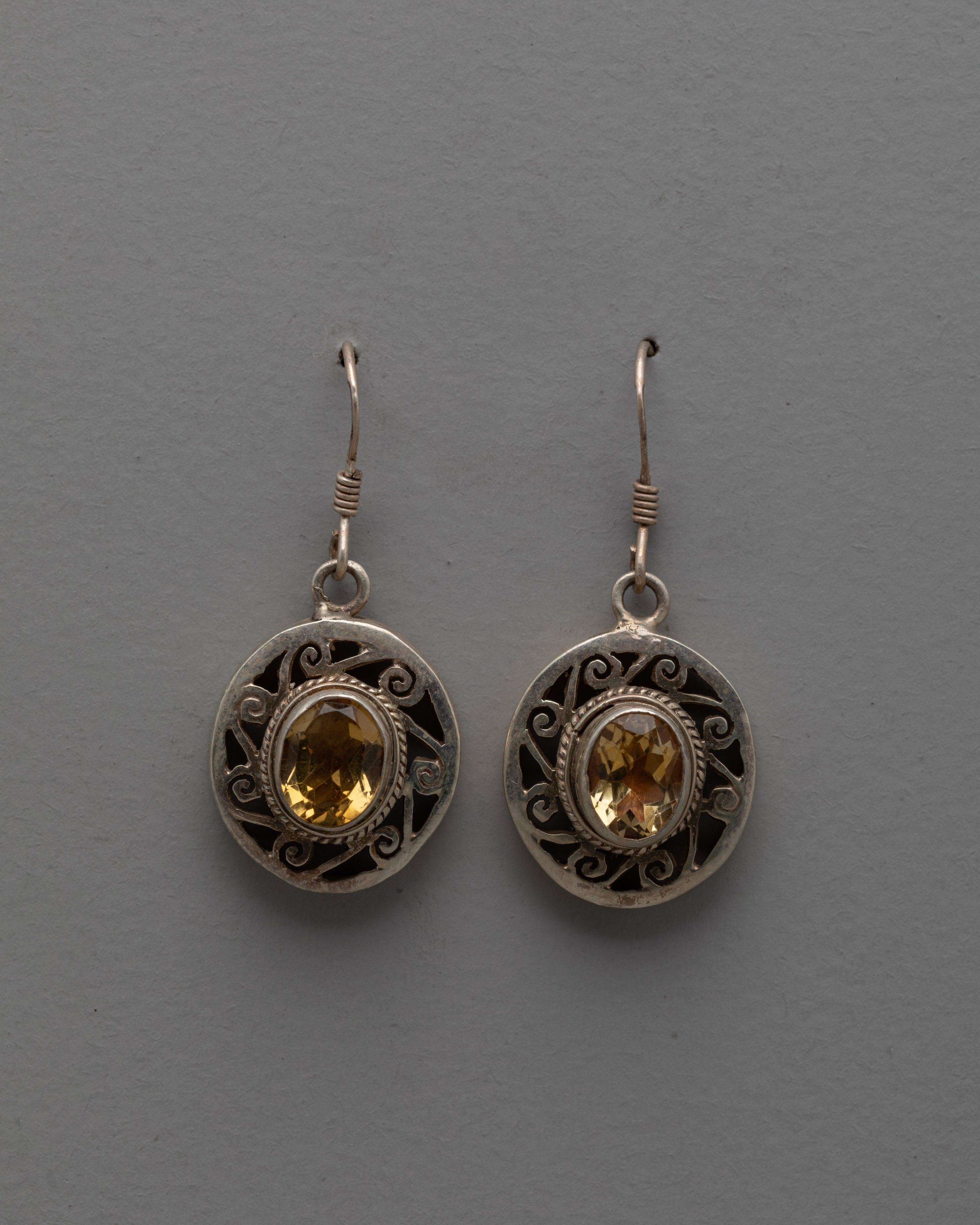 Elegant Gold Topaz Stone Earring Set