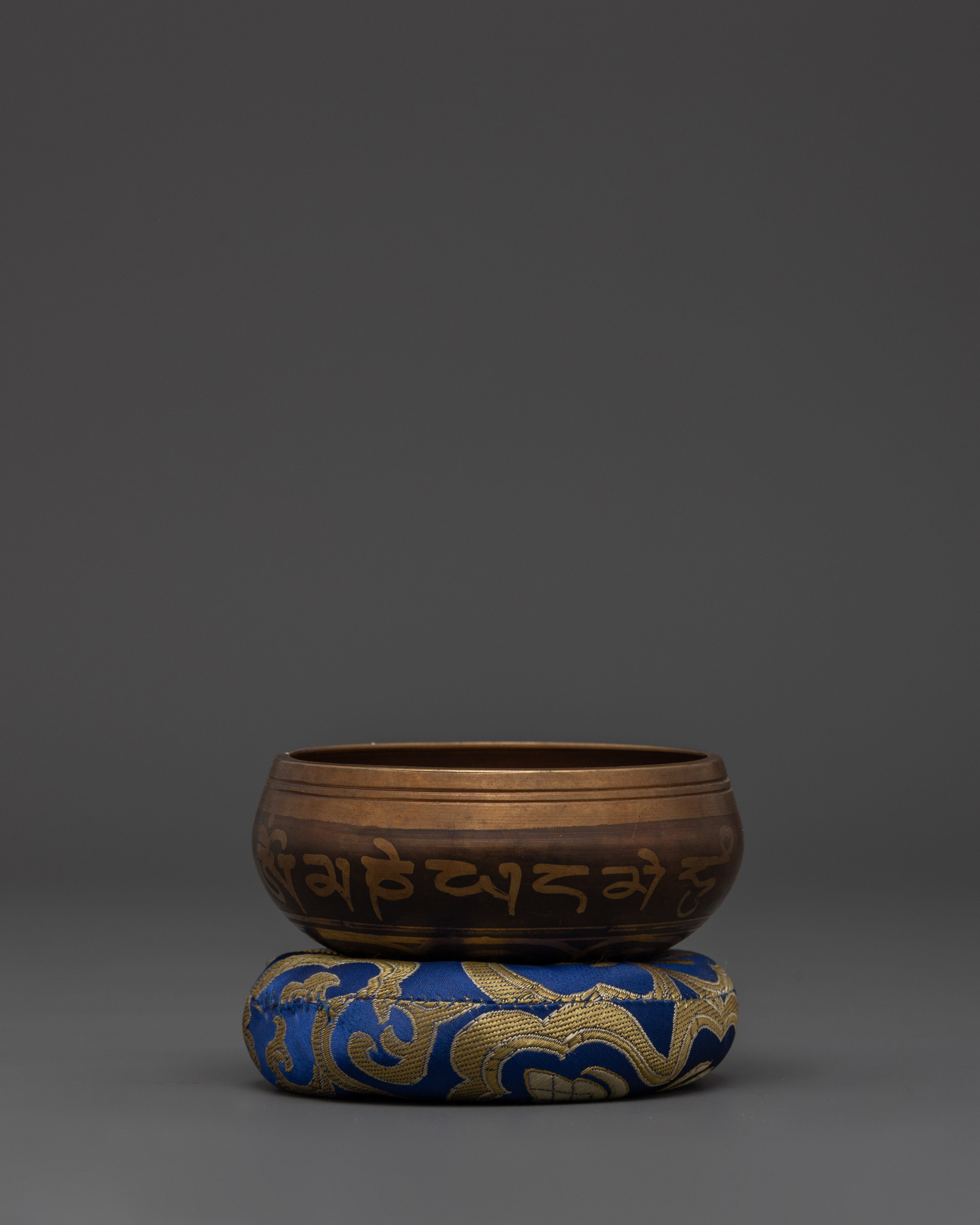 Handcrafted Himalayan Singing Bowl | Healing Vibration Bowl