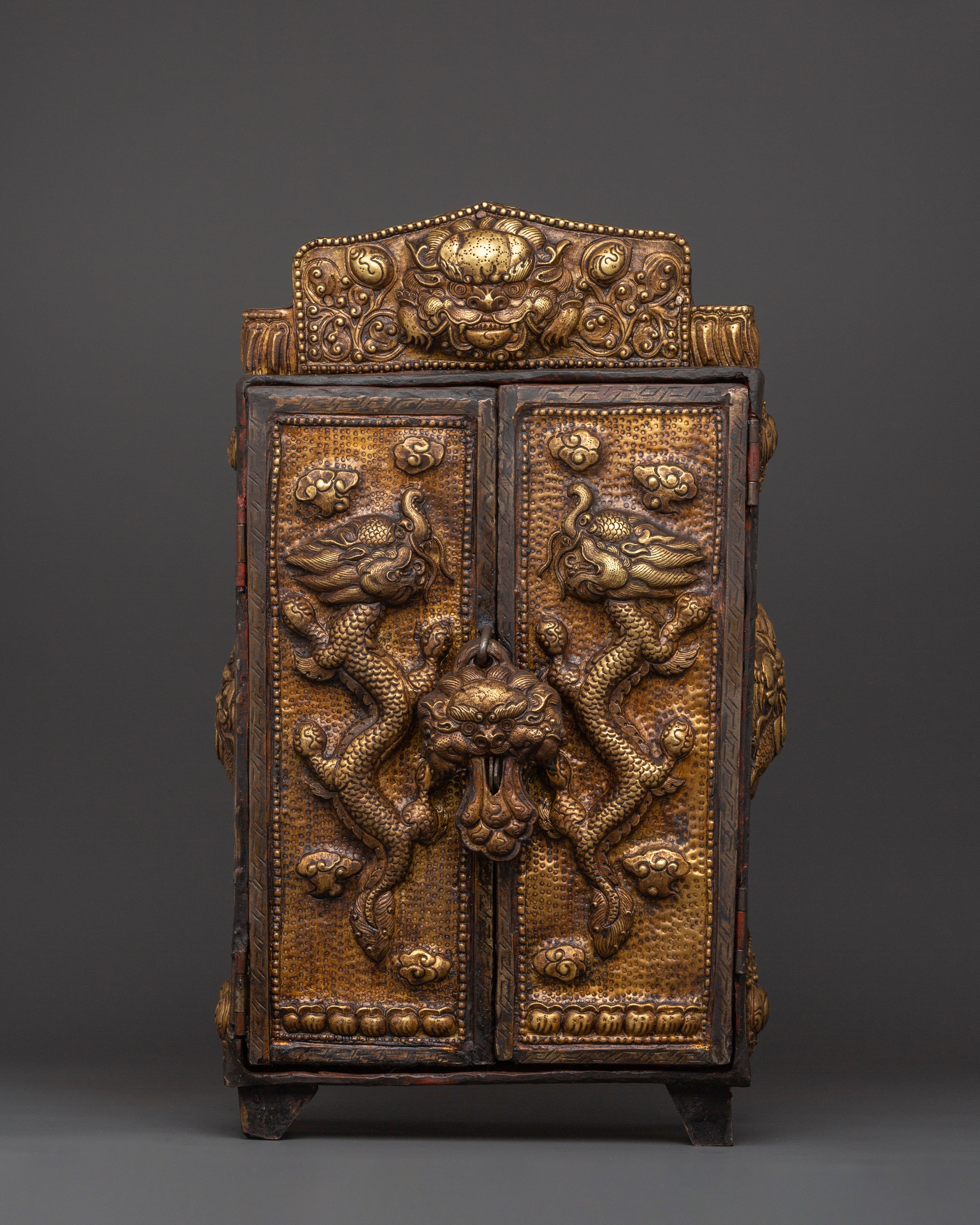 Large Tibetan Ghau Box