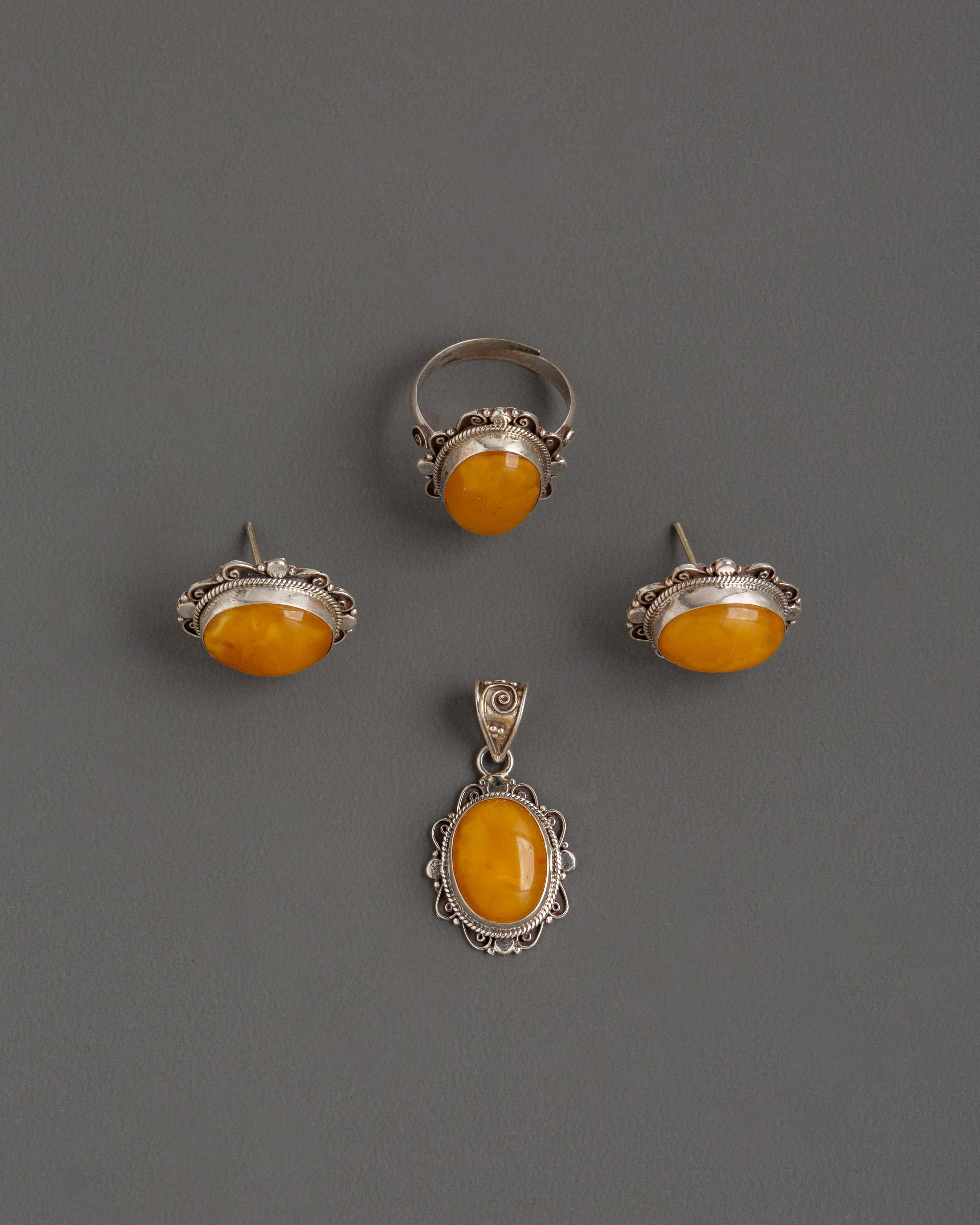 Tibetan Silver Jewelry Set