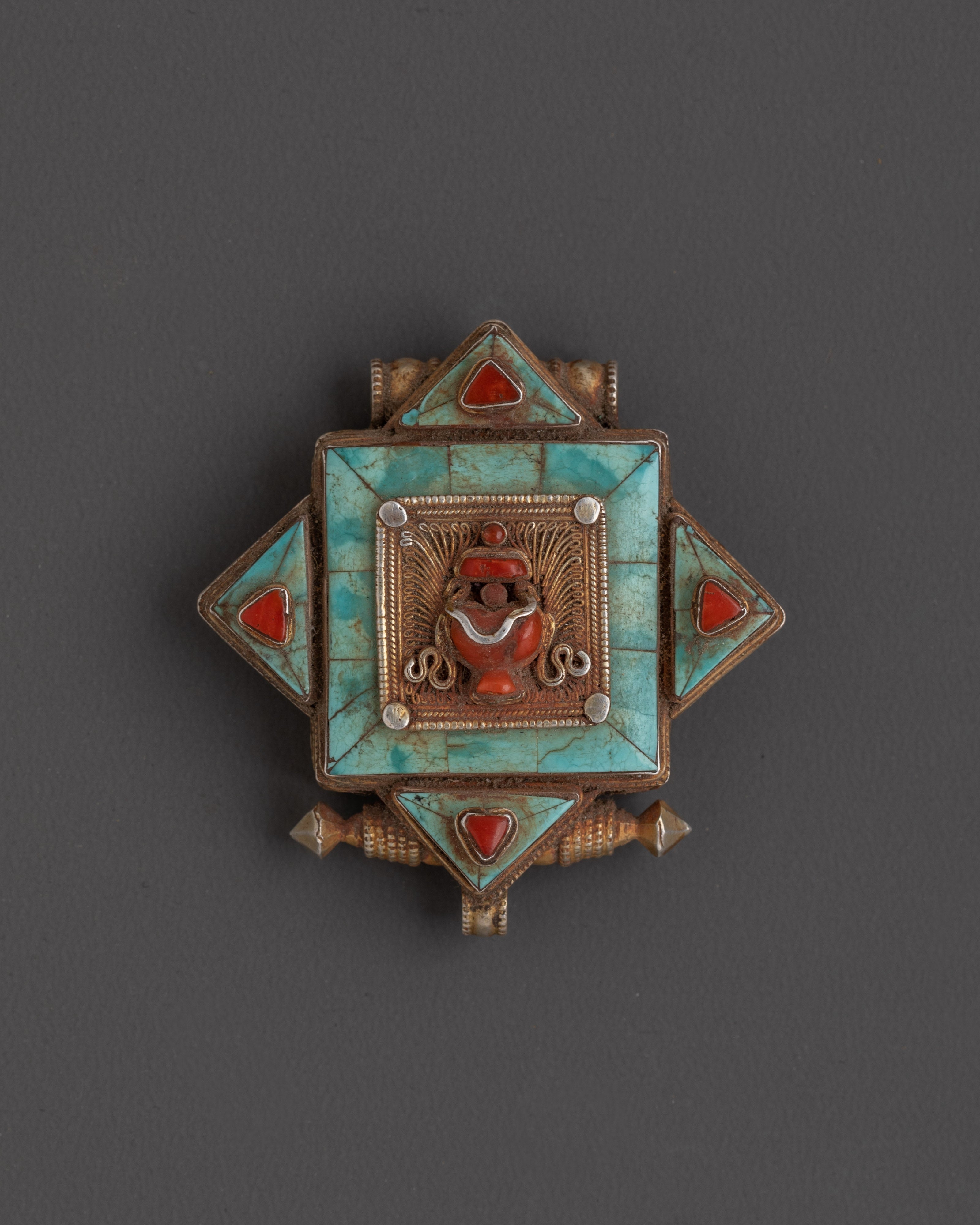 tibetan-ghau-box-locket-pendant
