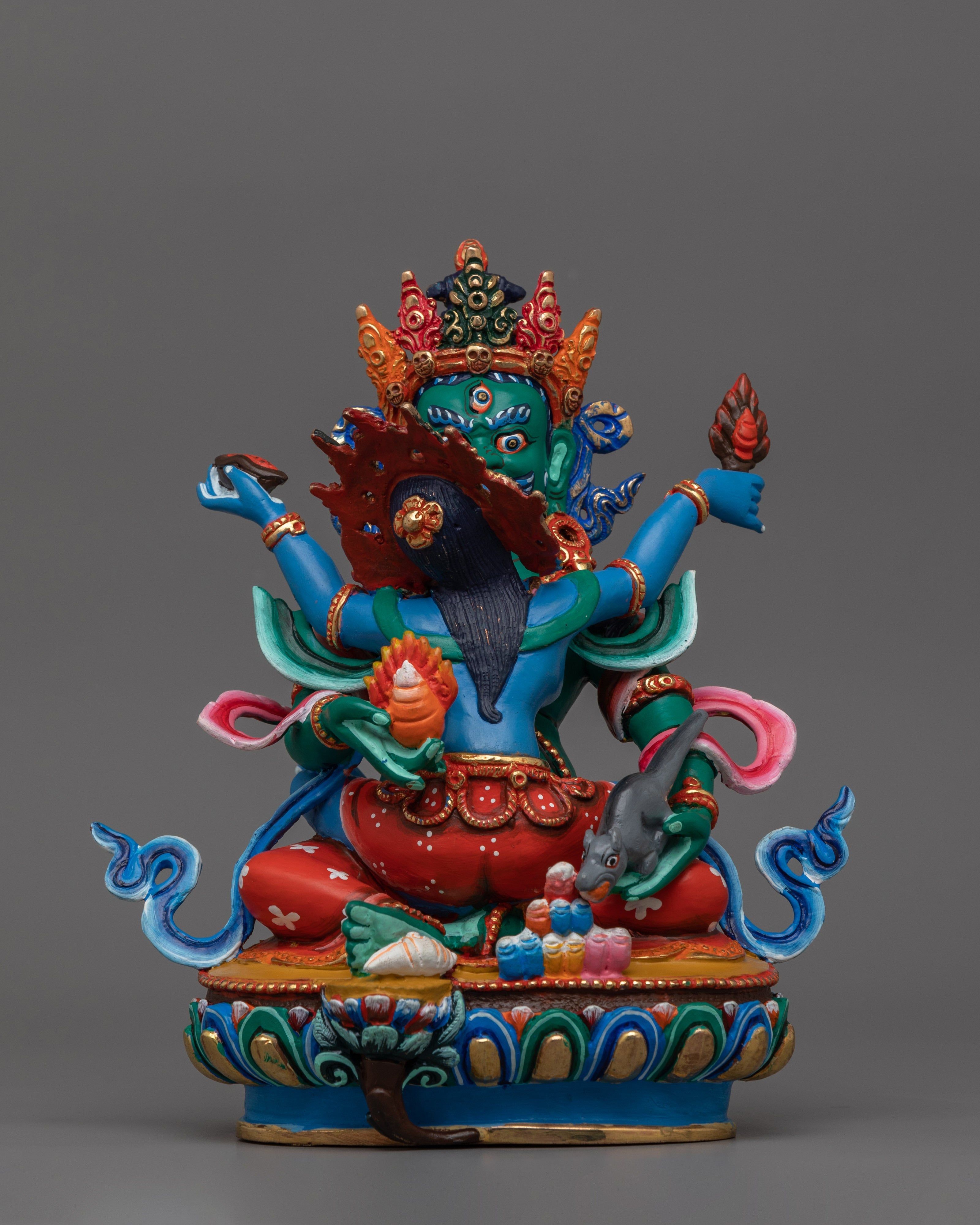 Dzambhala with beautiful consort Statue