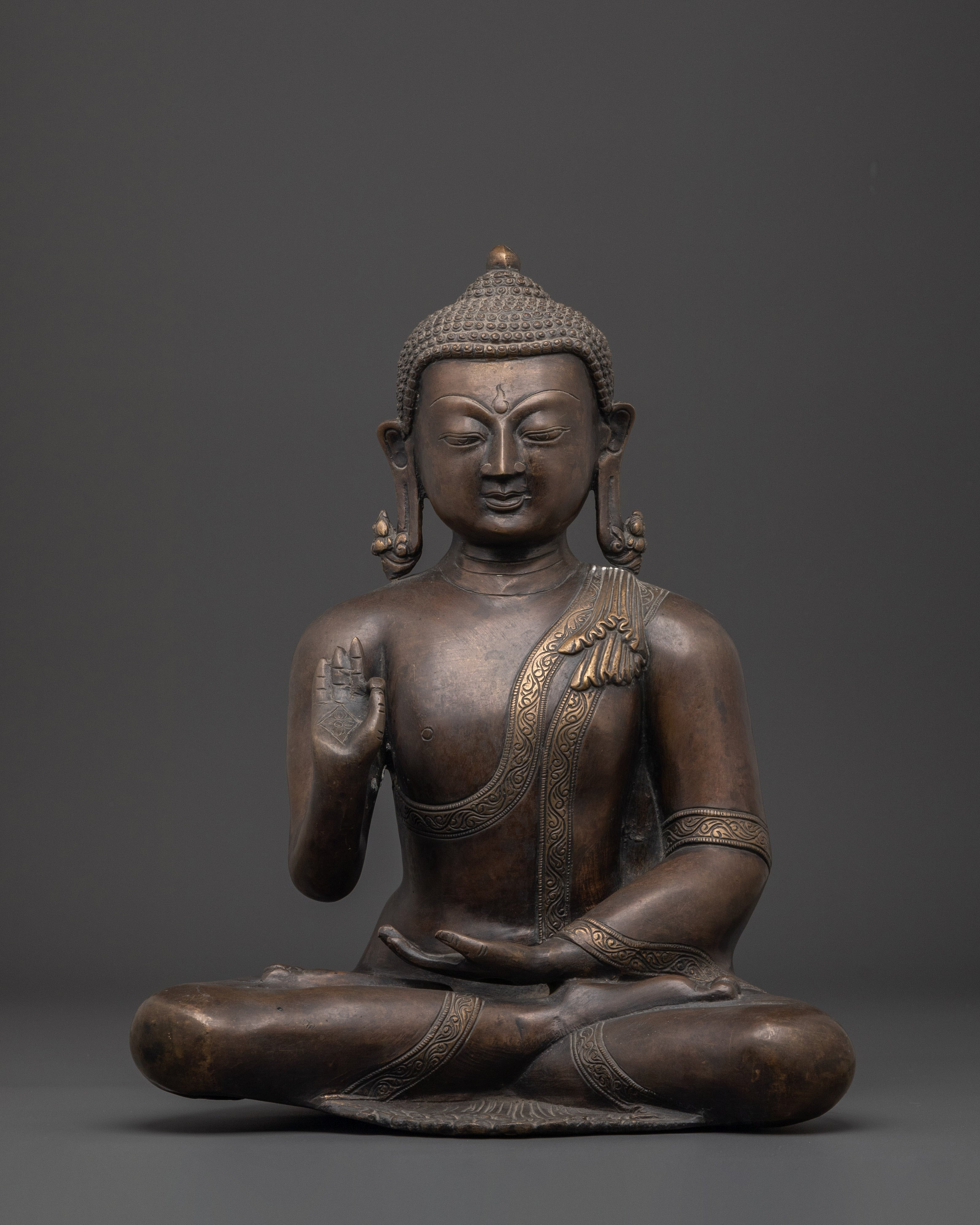 amogasiddhi-brass-statue