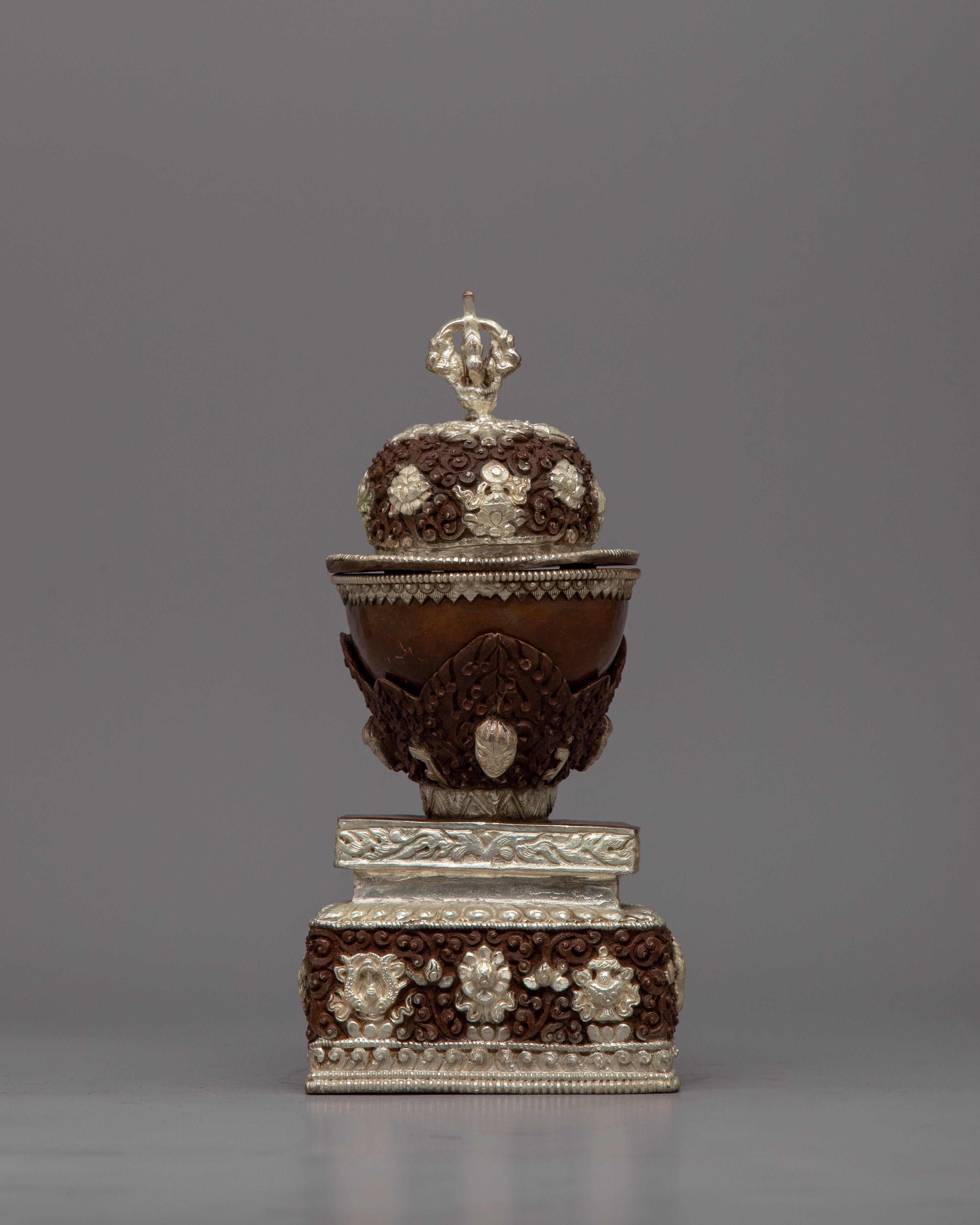 Exquisite Tibetan Kapala Set