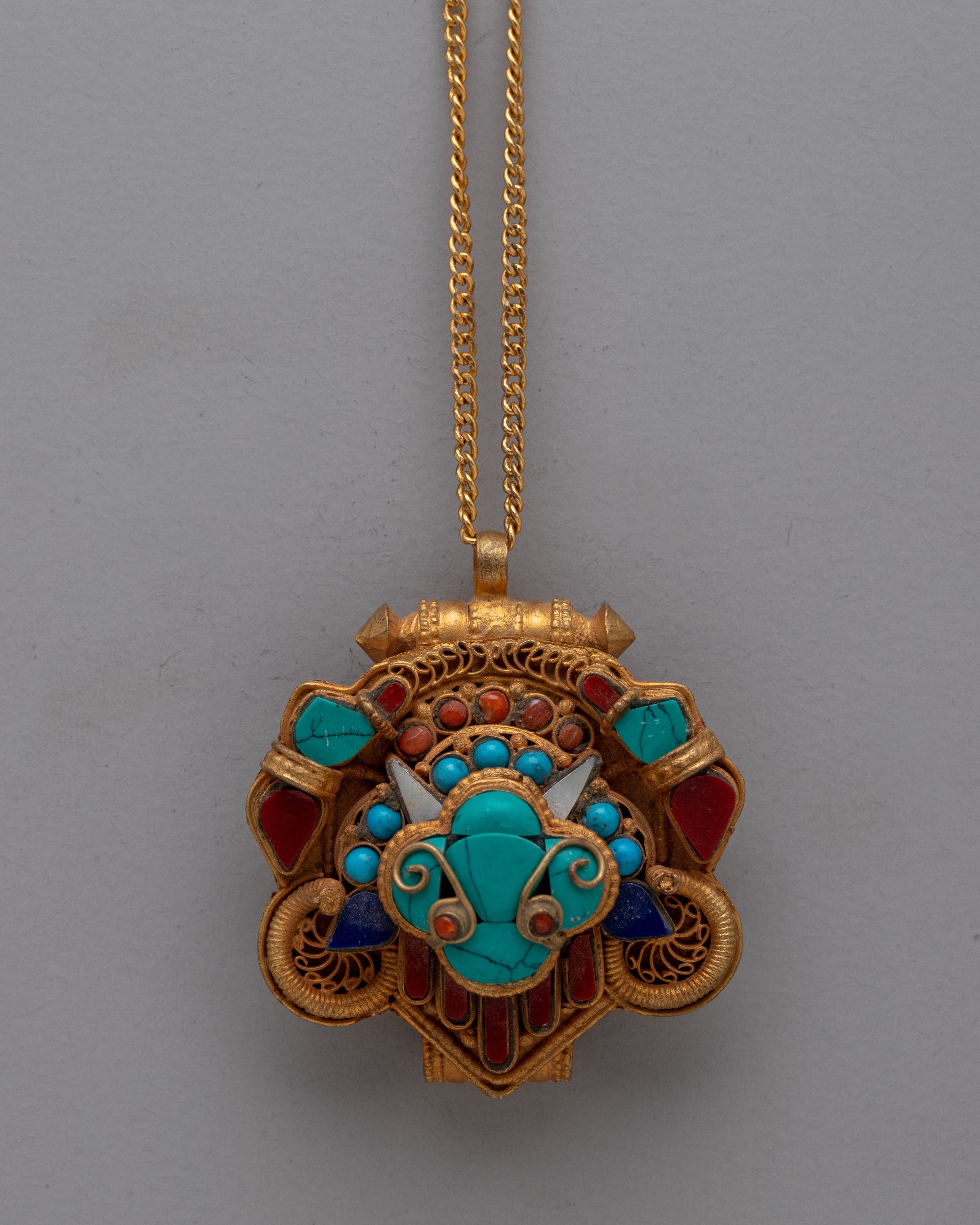 Ghau Box Locket Pendant