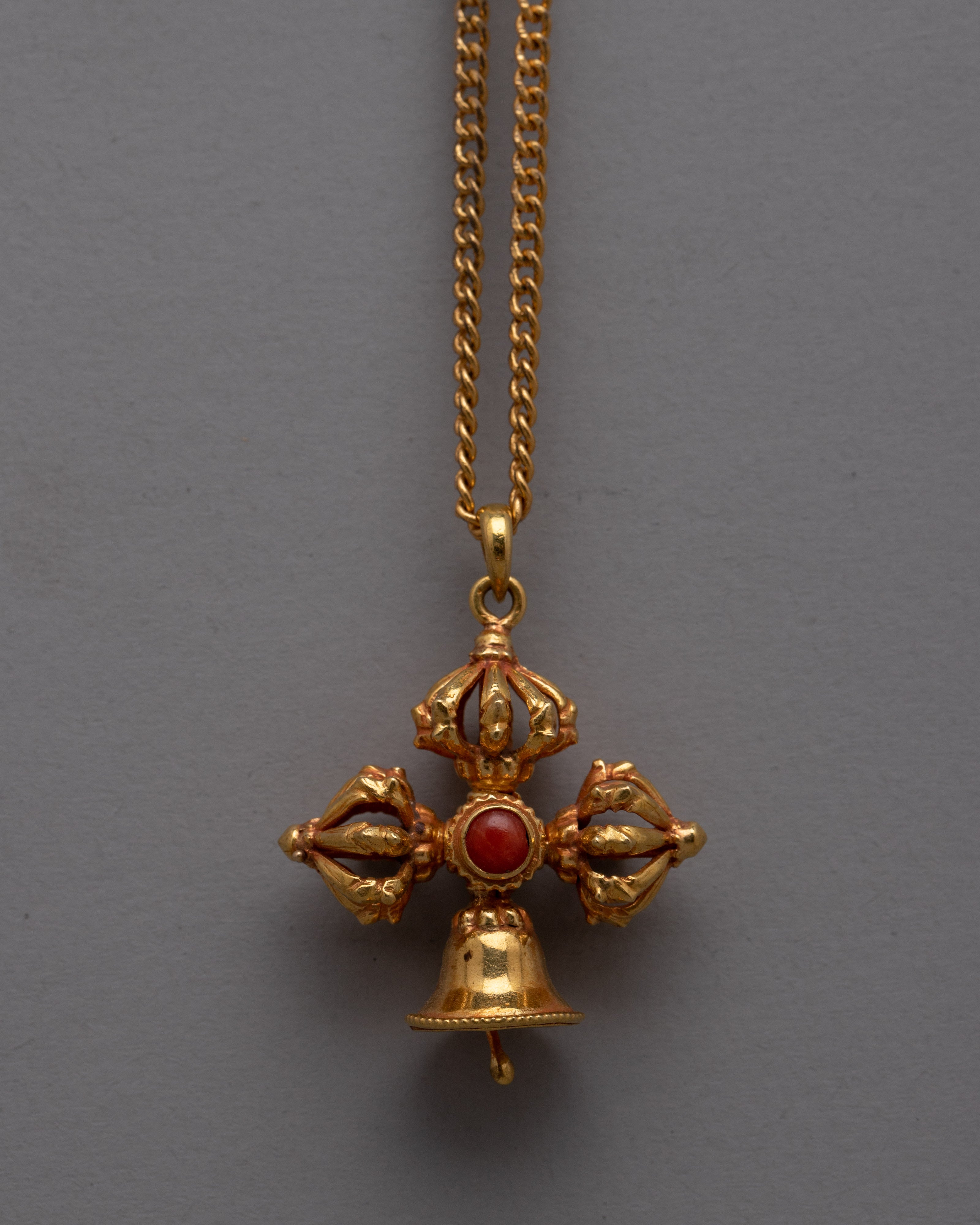 Tibetan Vajra dorje pendant