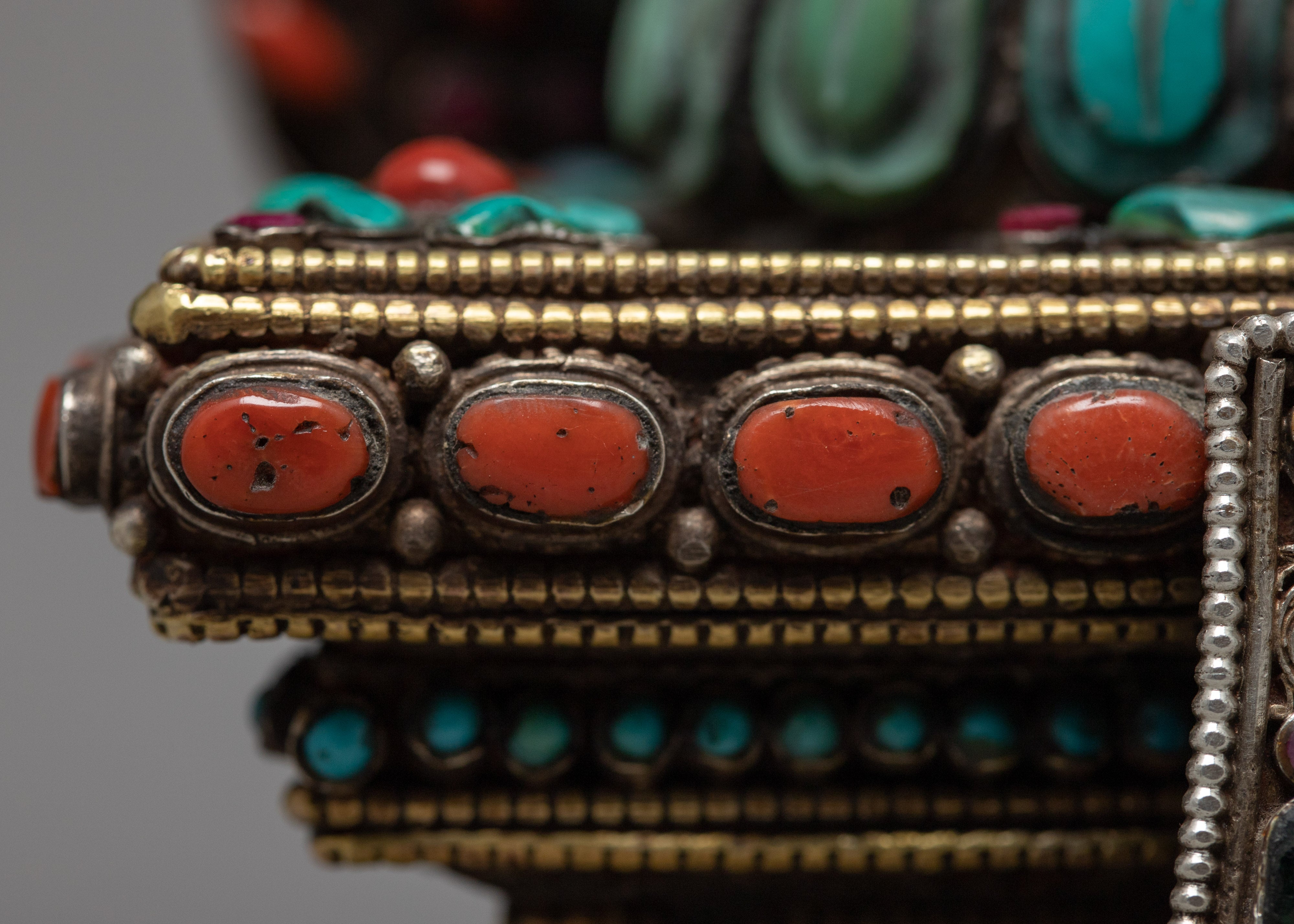 Crystal Ratnasambhava Buddha Statue | Buddhist Home Sign Decor