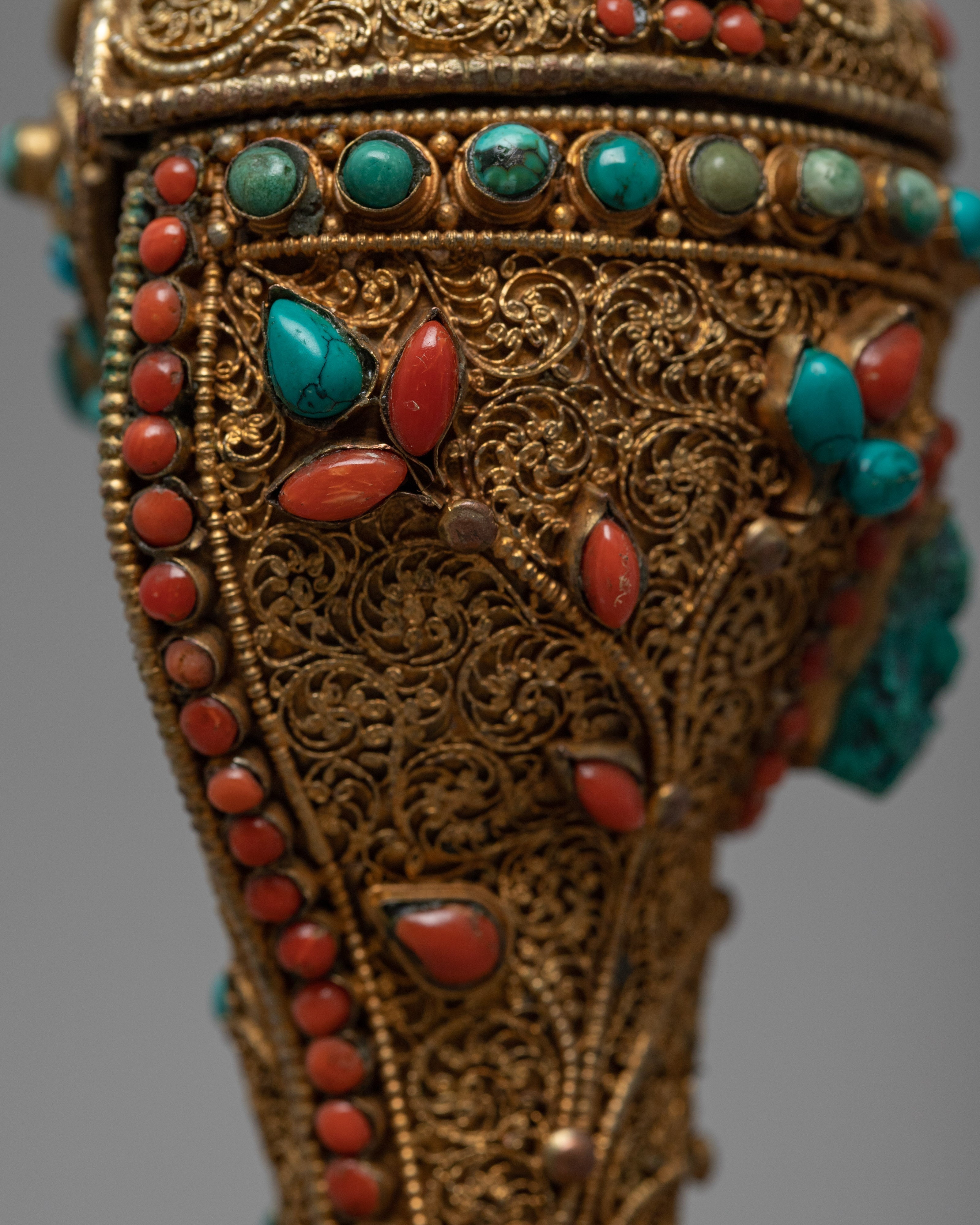 Conch Shell With Stand | Handcarved Religious Artifacts