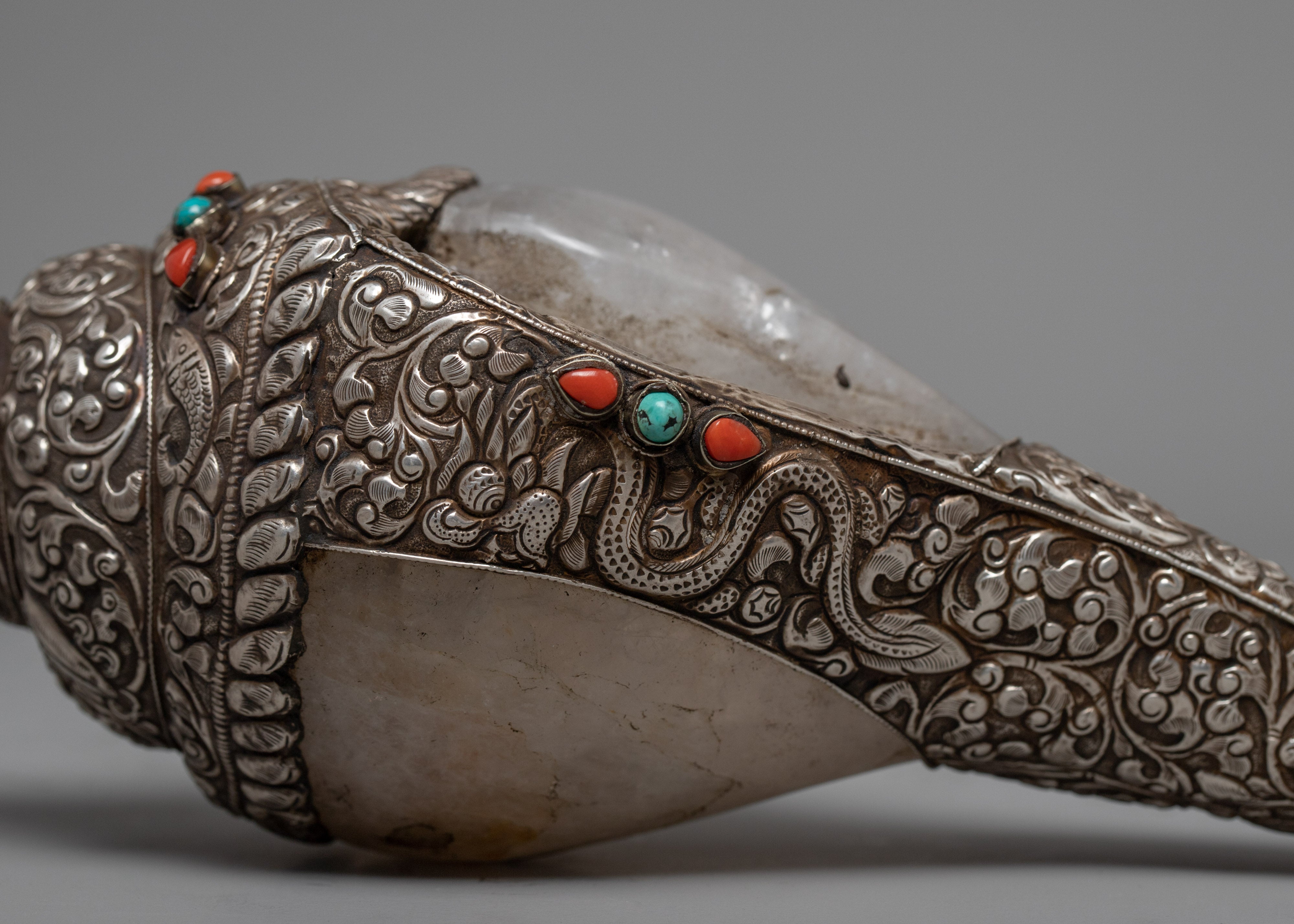 Right Handed Conch | Buddhist Crystal Conch