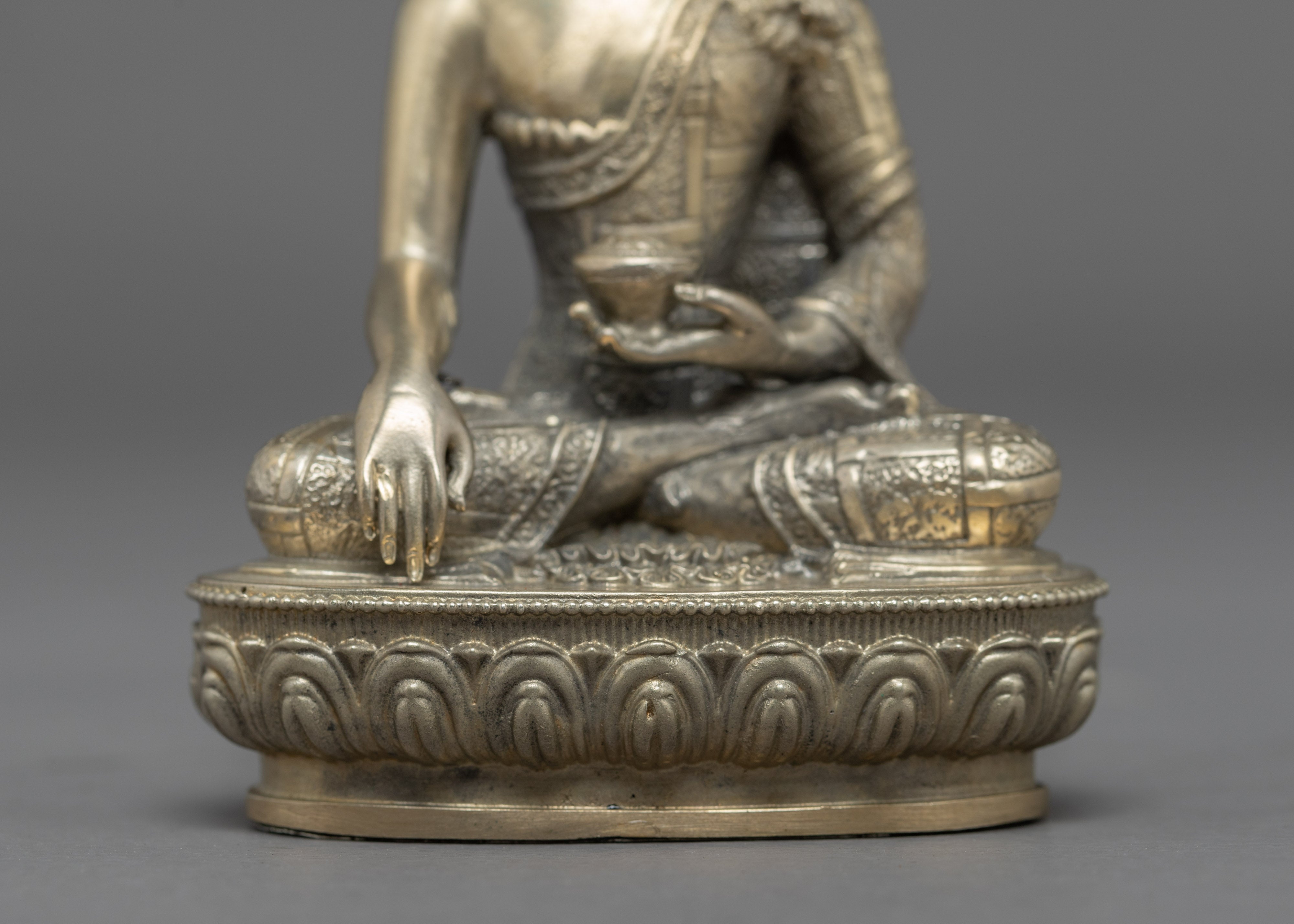 Shakyamuni Buddha Statue | Miniature Sculpture | Religious Artifacts