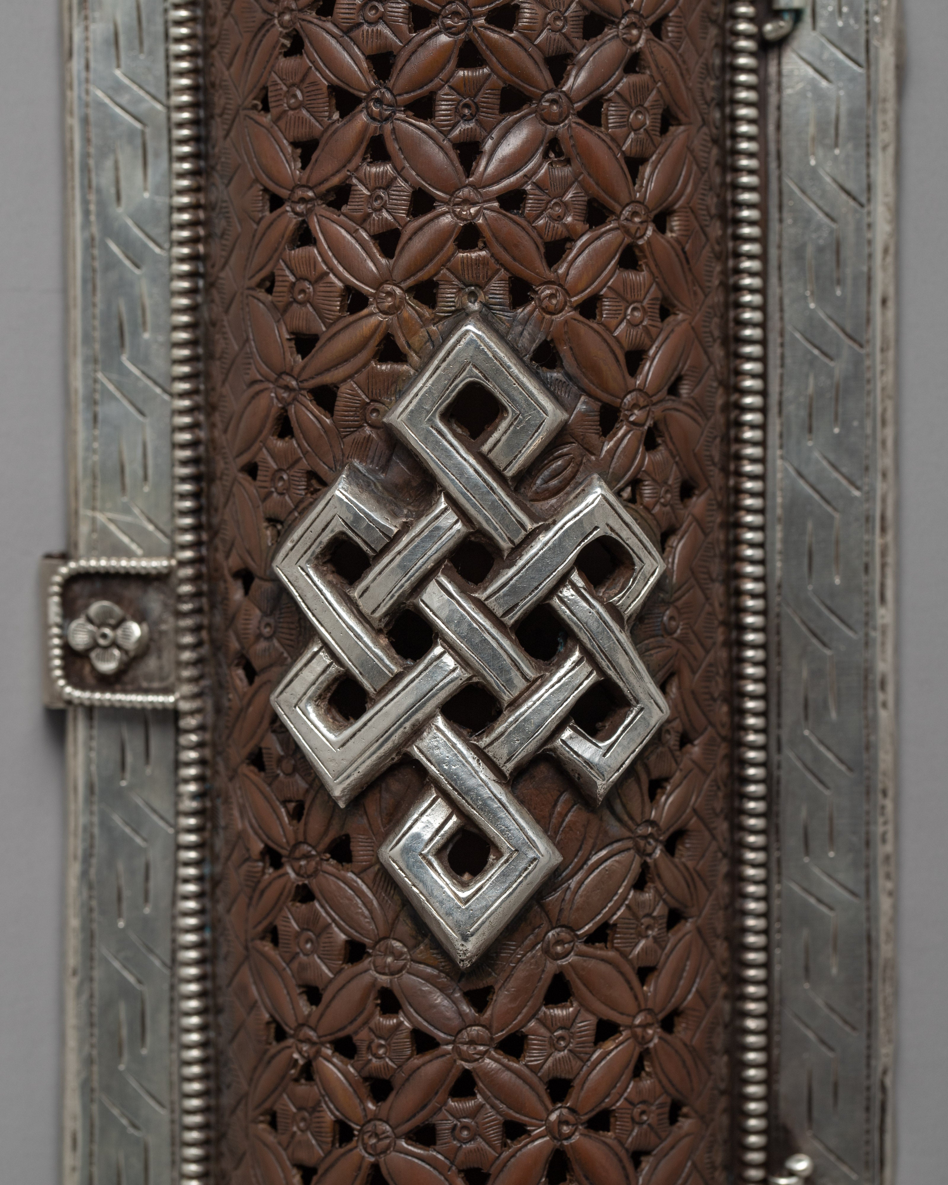 Endless Knot Incense Burner | Ritual Objects | Religious Artifacts