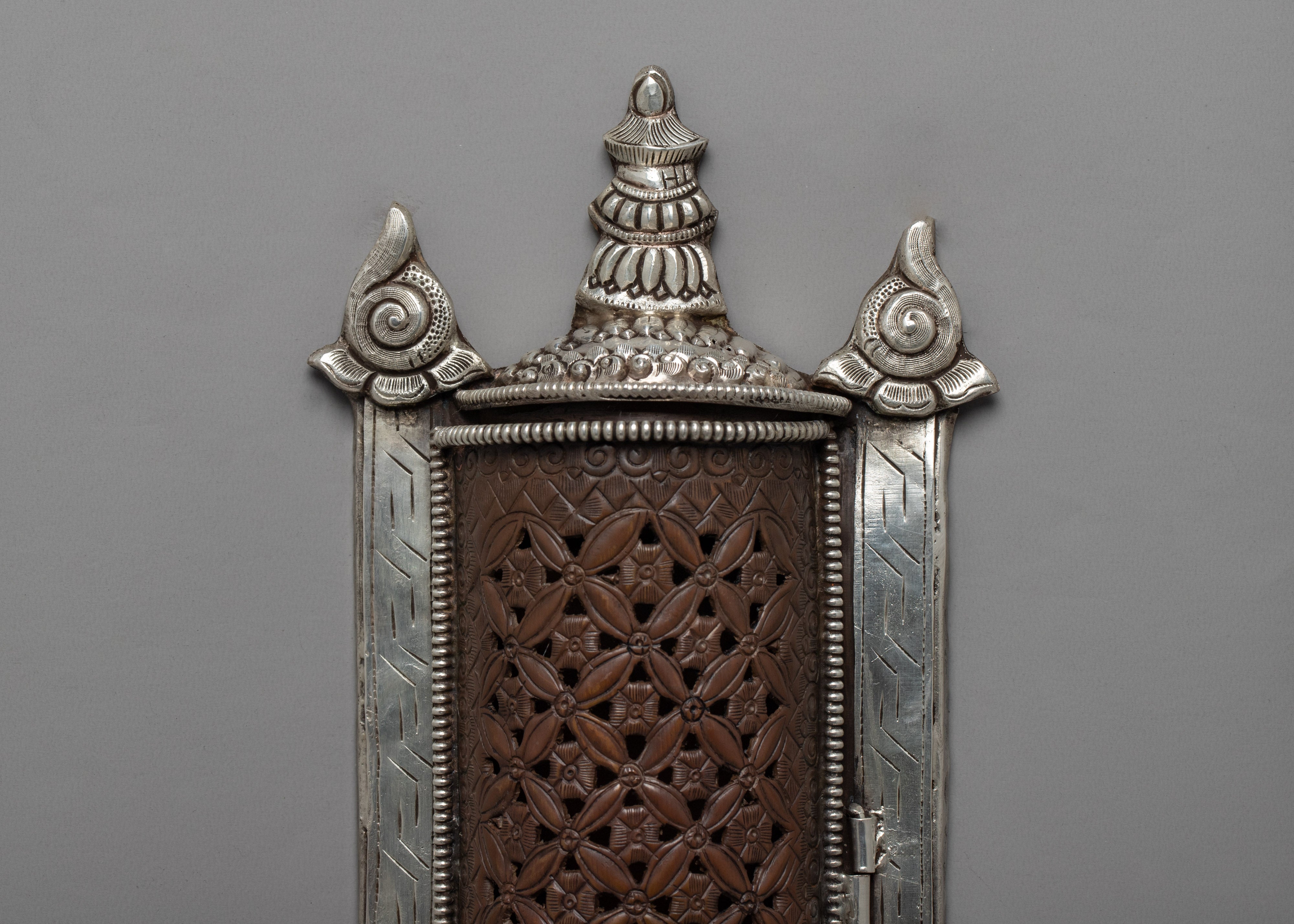 Endless Knot Incense Burner | Ritual Objects | Religious Artifacts