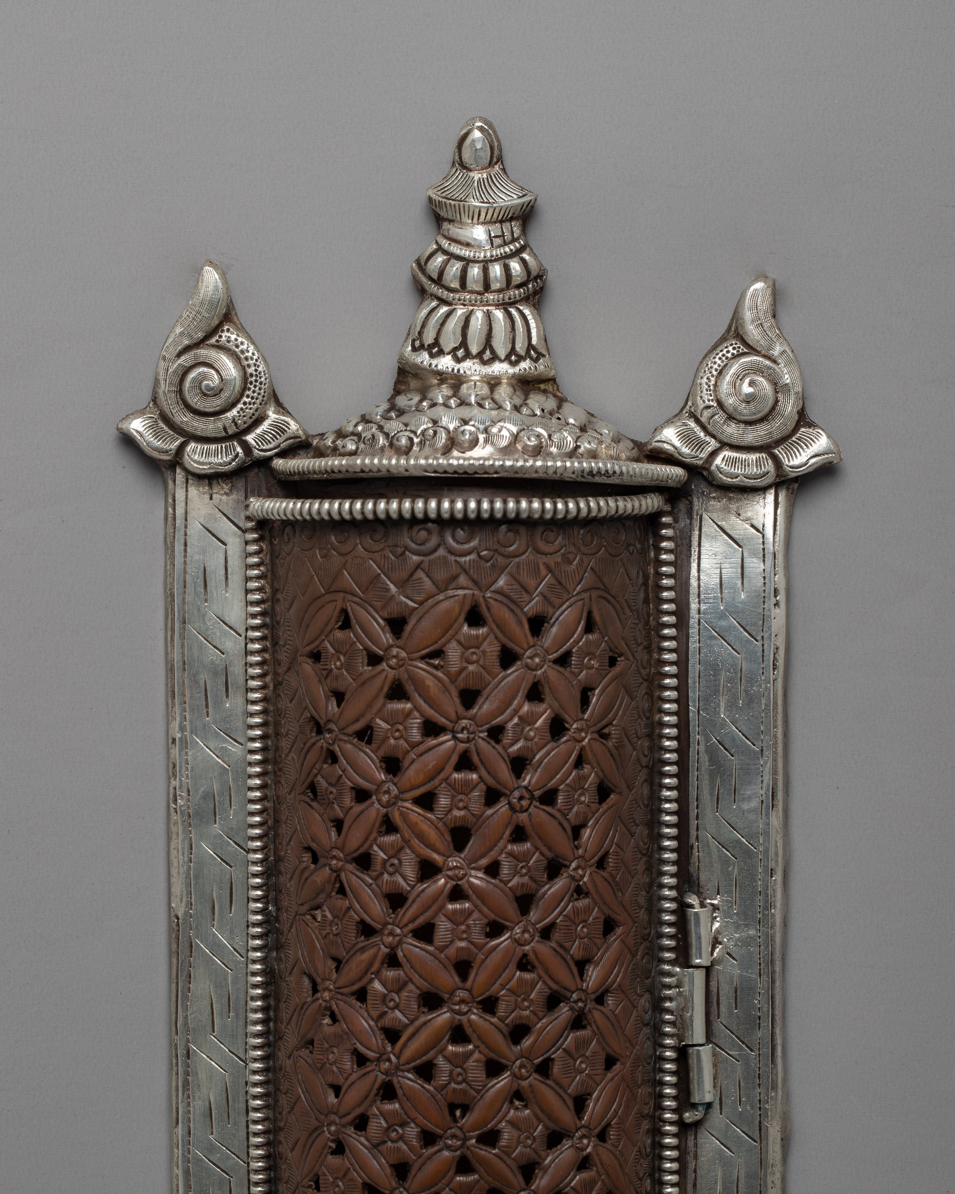 Endless Knot Incense Burner | Ritual Objects | Religious Artifacts