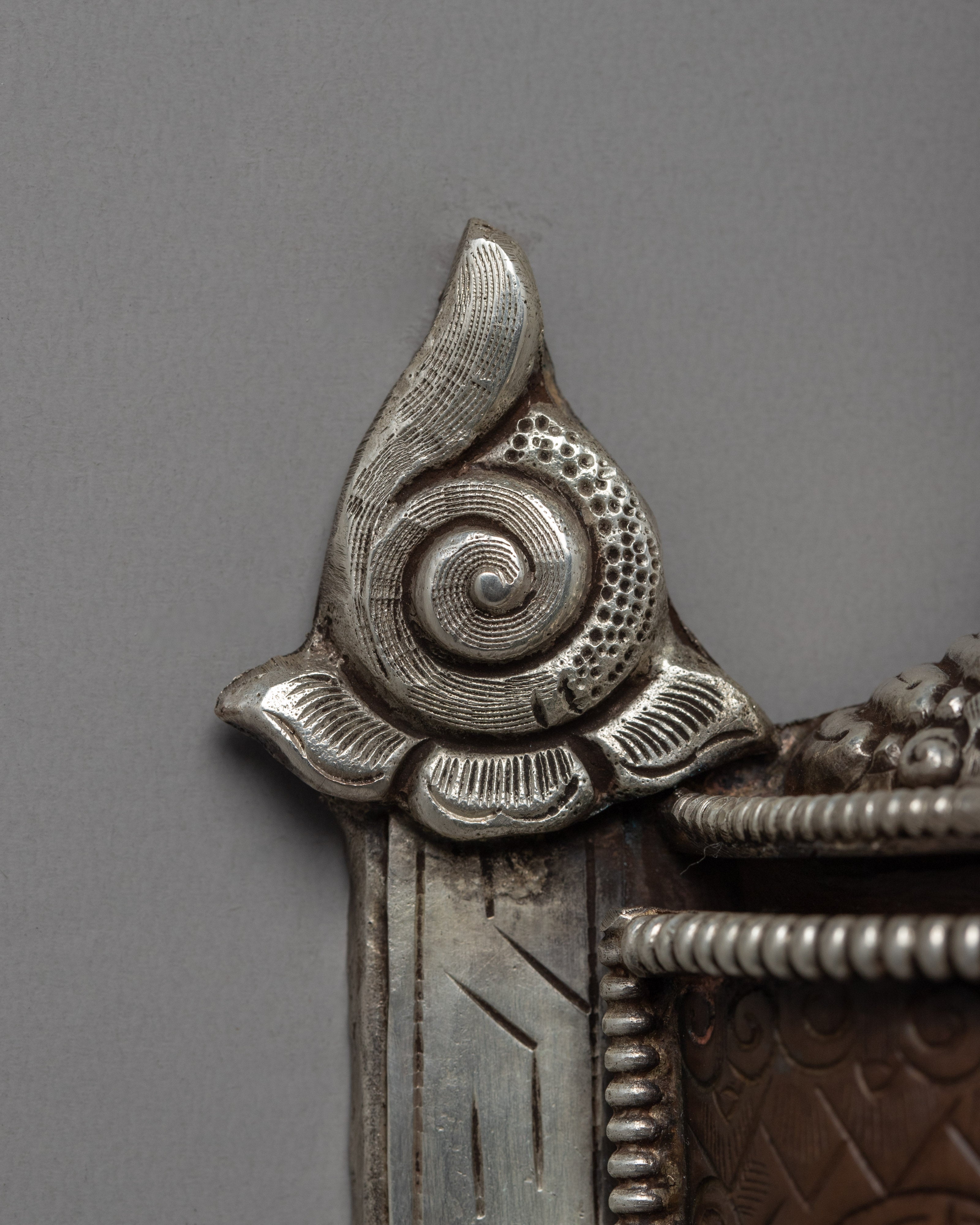 Endless Knot Incense Burner | Ritual Objects | Religious Artifacts