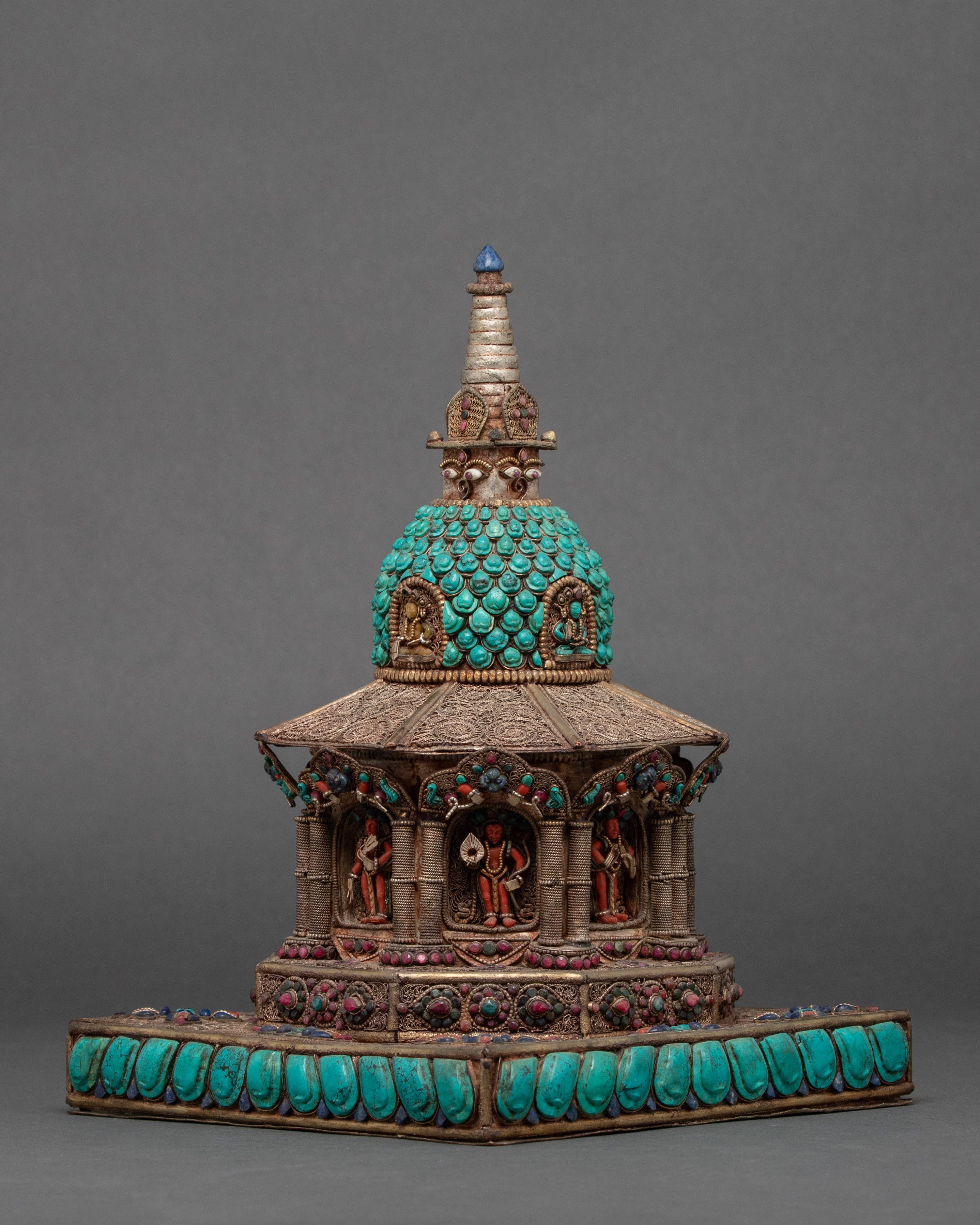 Unique Buddhist Stupa | Ritual Objects | Religious Artifacts