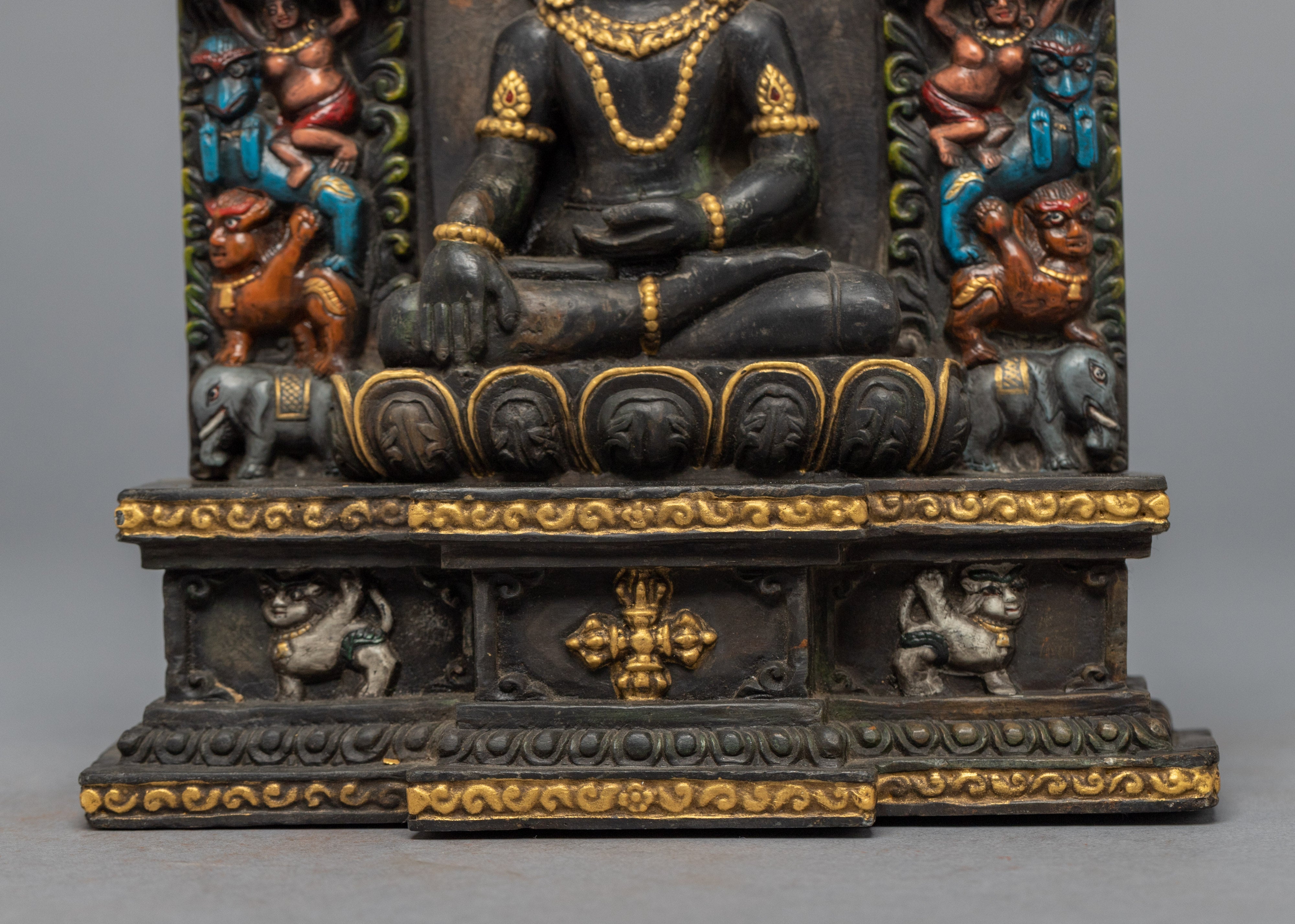 Buddha Shakyamuni Statue | Traditional Handcrafted Buddhist Statue