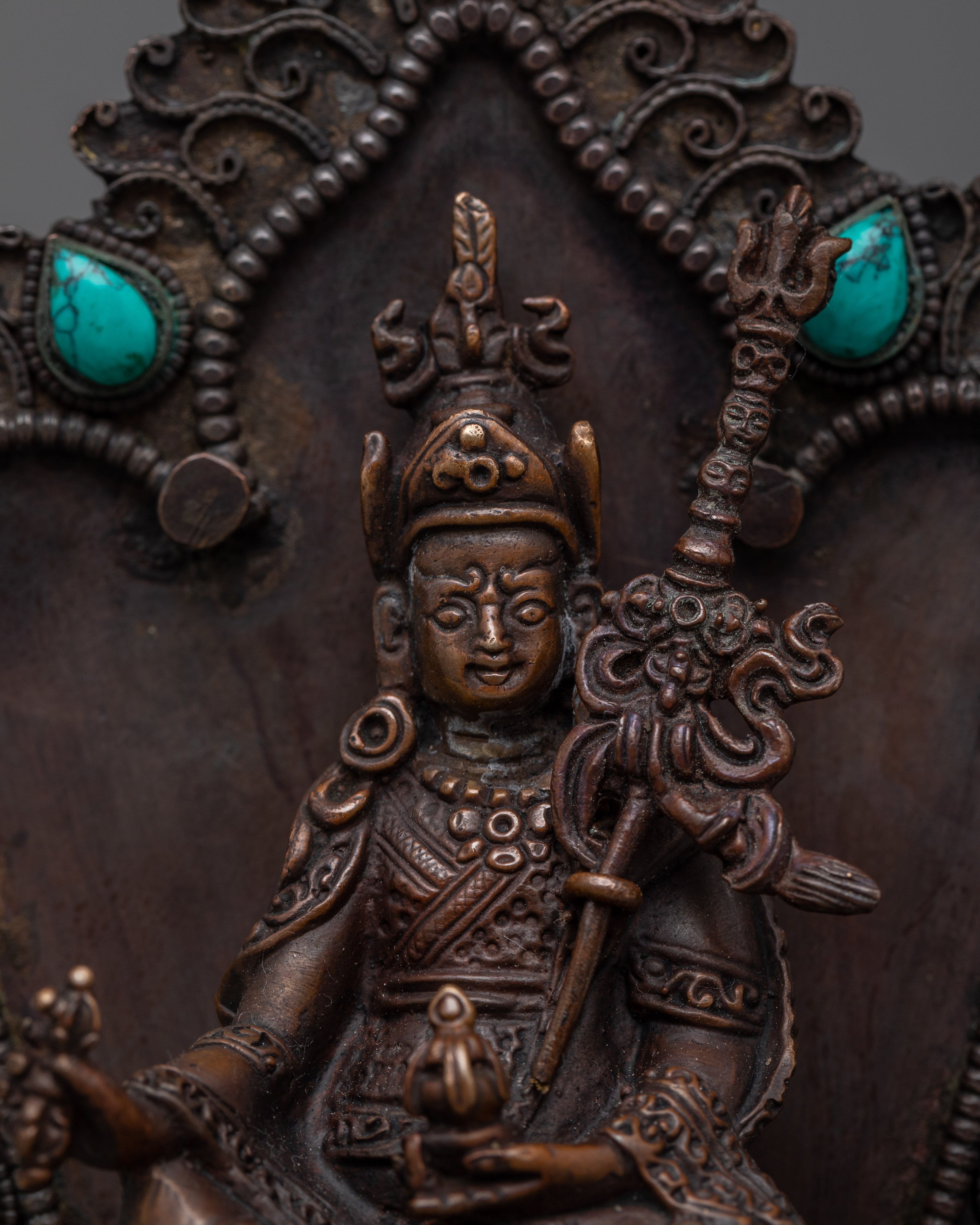 Guru Rinpoche Art | Traditional Tibetan Statue